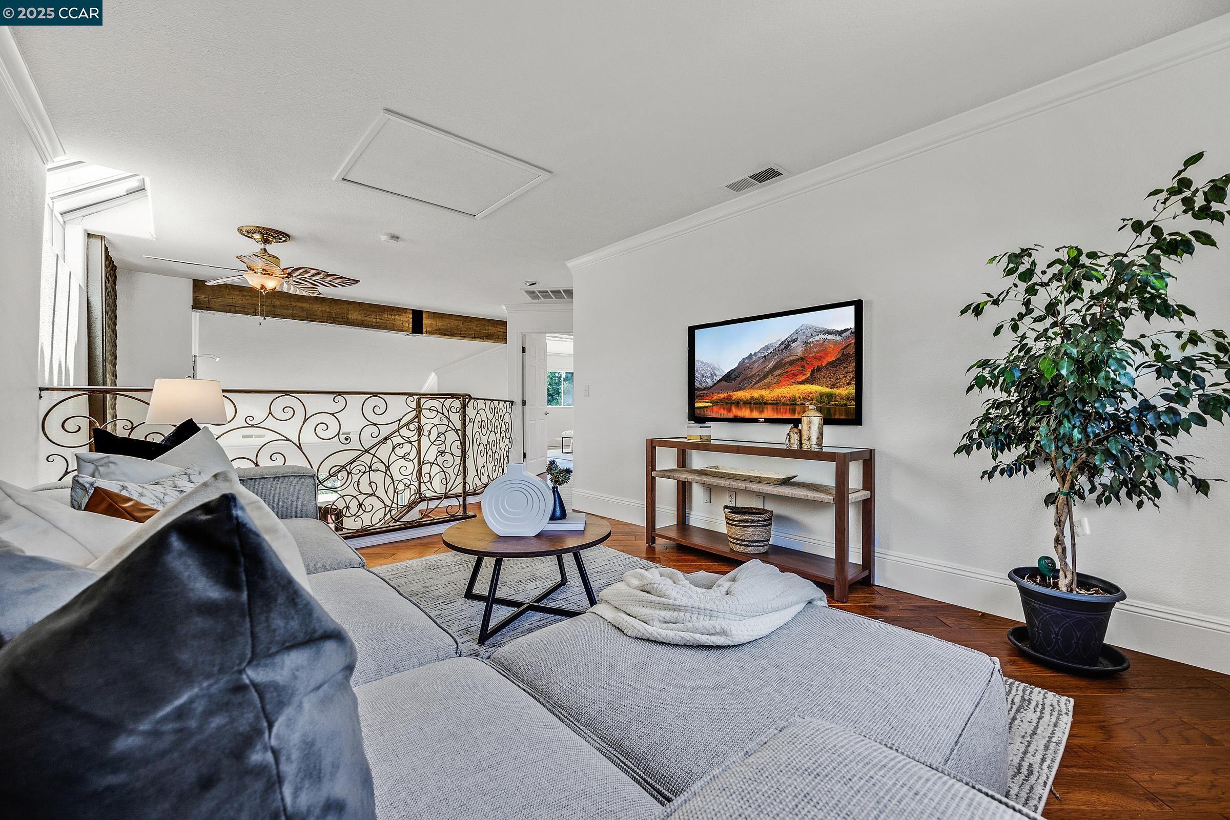 Detail Gallery Image 16 of 51 For 150 Cortona Dr, San Ramon,  CA 94582 - 3 Beds | 2 Baths
