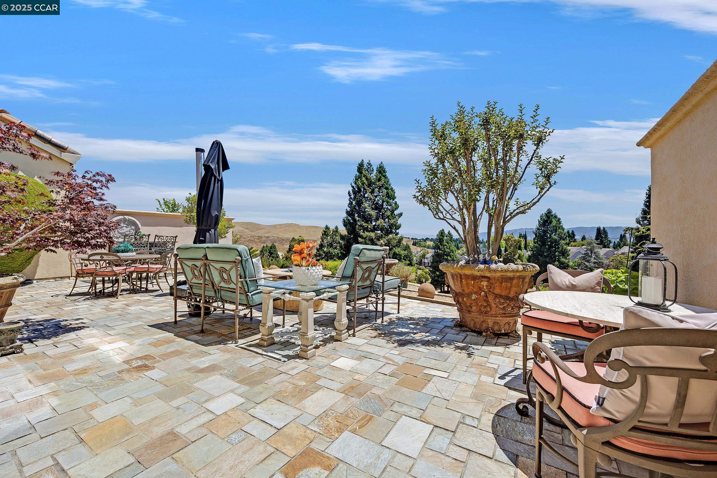 Detail Gallery Image 26 of 51 For 150 Cortona Dr, San Ramon,  CA 94582 - 3 Beds | 2 Baths