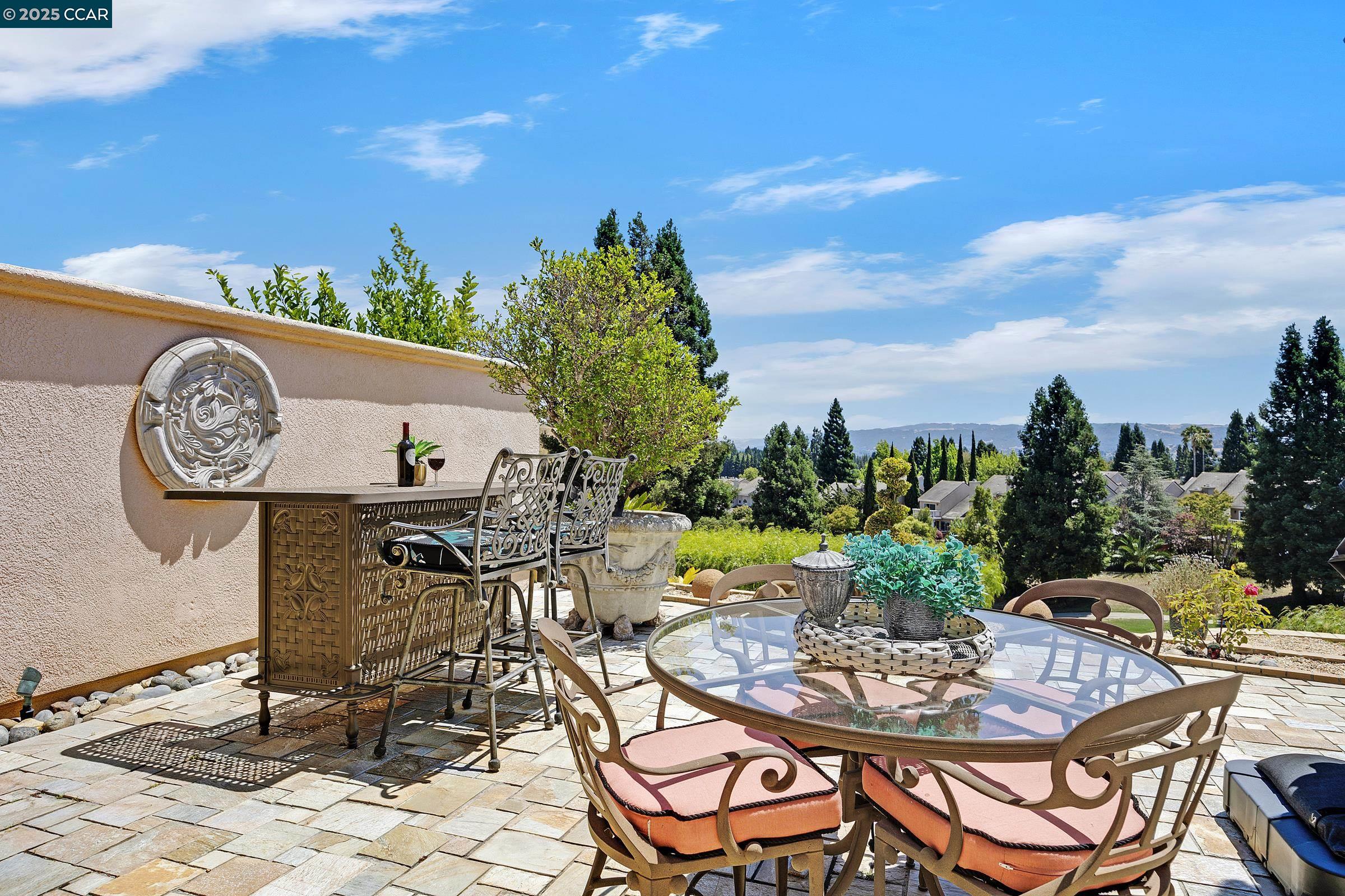 Detail Gallery Image 30 of 51 For 150 Cortona Dr, San Ramon,  CA 94582 - 3 Beds | 2 Baths