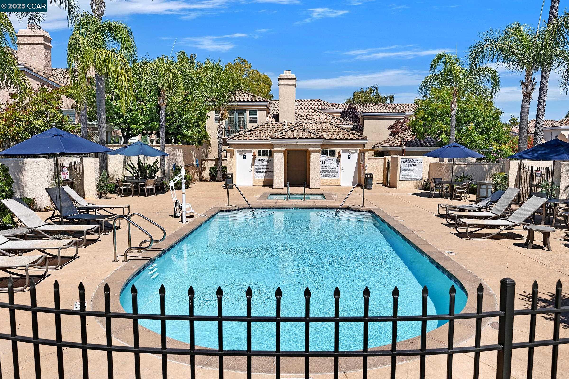 Detail Gallery Image 39 of 51 For 150 Cortona Dr, San Ramon,  CA 94582 - 3 Beds | 2 Baths
