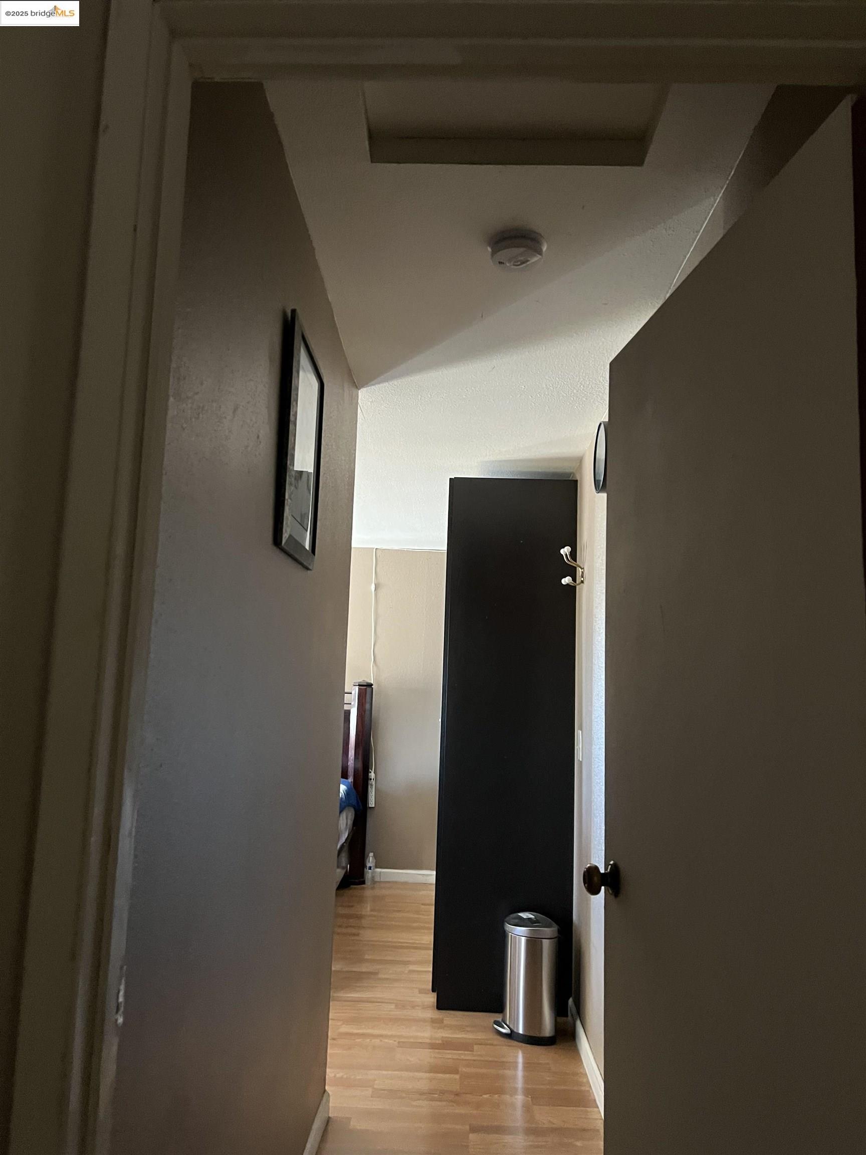Detail Gallery Image 10 of 13 For 617 16th St., Richmond,  CA 94801 - – Beds | – Baths
