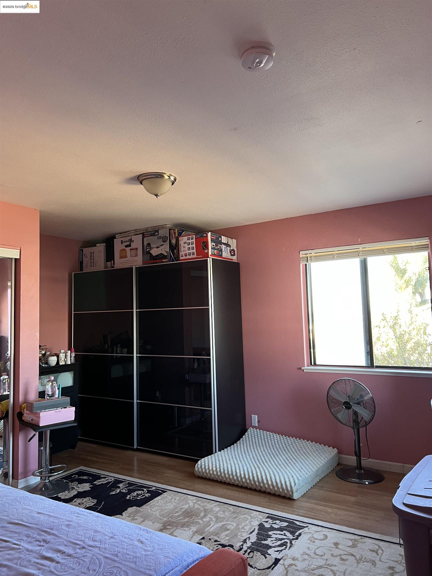 Detail Gallery Image 11 of 13 For 617 16th St., Richmond,  CA 94801 - – Beds | – Baths
