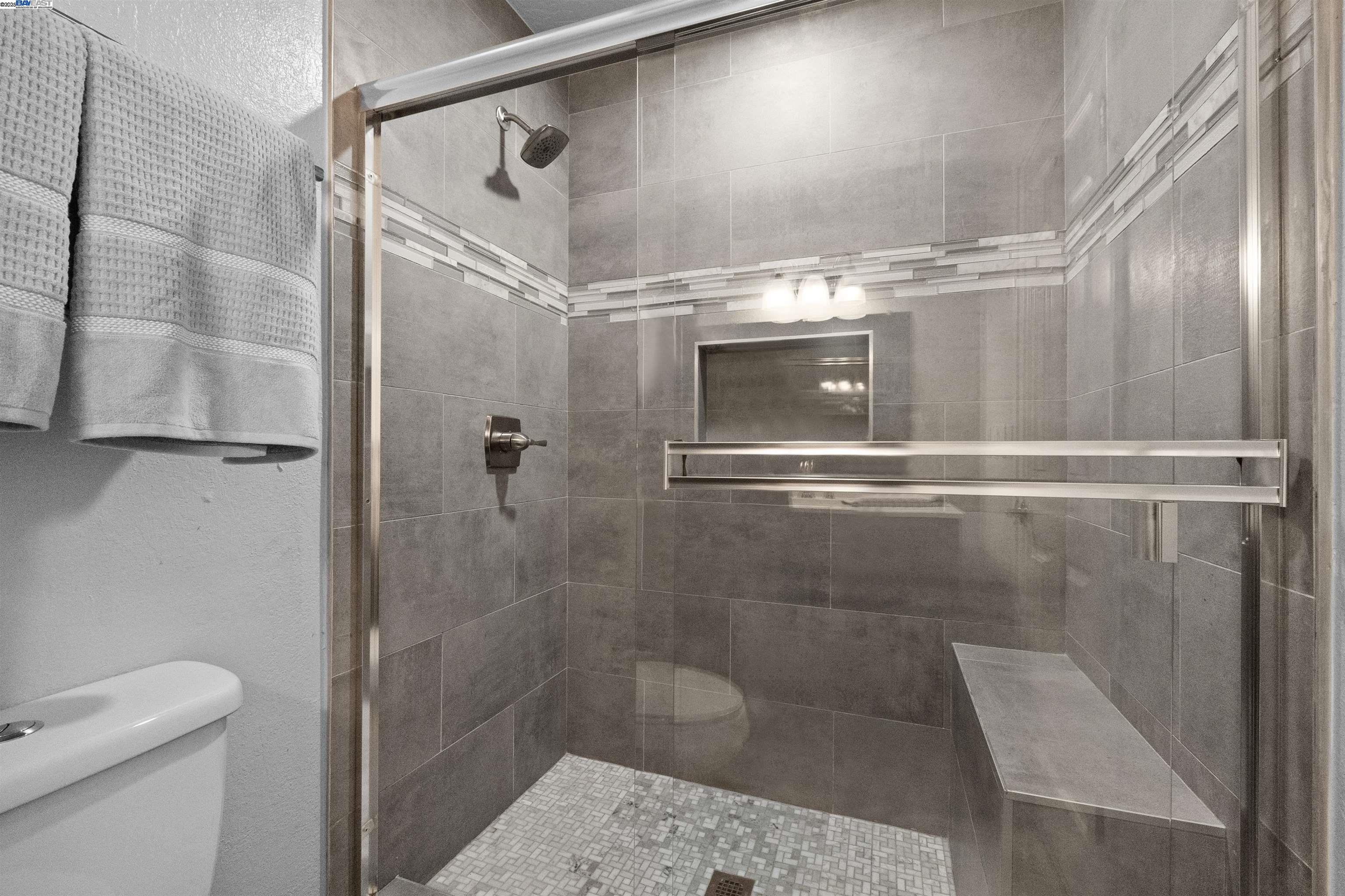 Detail Gallery Image 17 of 31 For 5095 Nottingham Ct, Newark,  CA 94560 - 3 Beds | 2 Baths