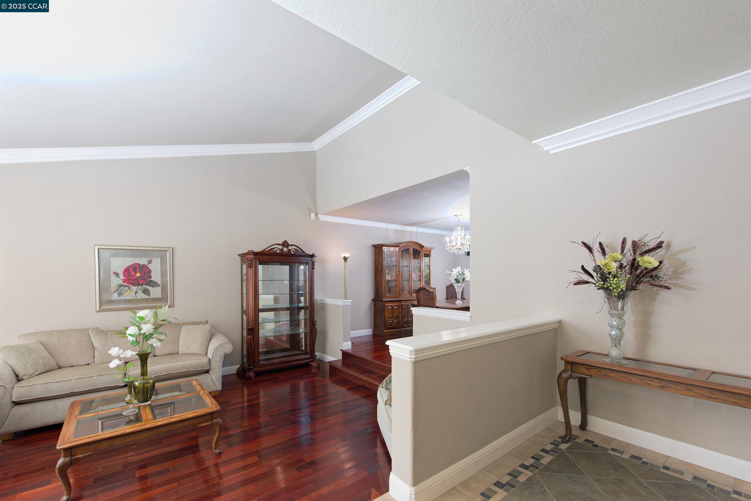 Detail Gallery Image 24 of 56 For 898 Luxury Dr, Concord,  CA 94518 - 4 Beds | 2/1 Baths