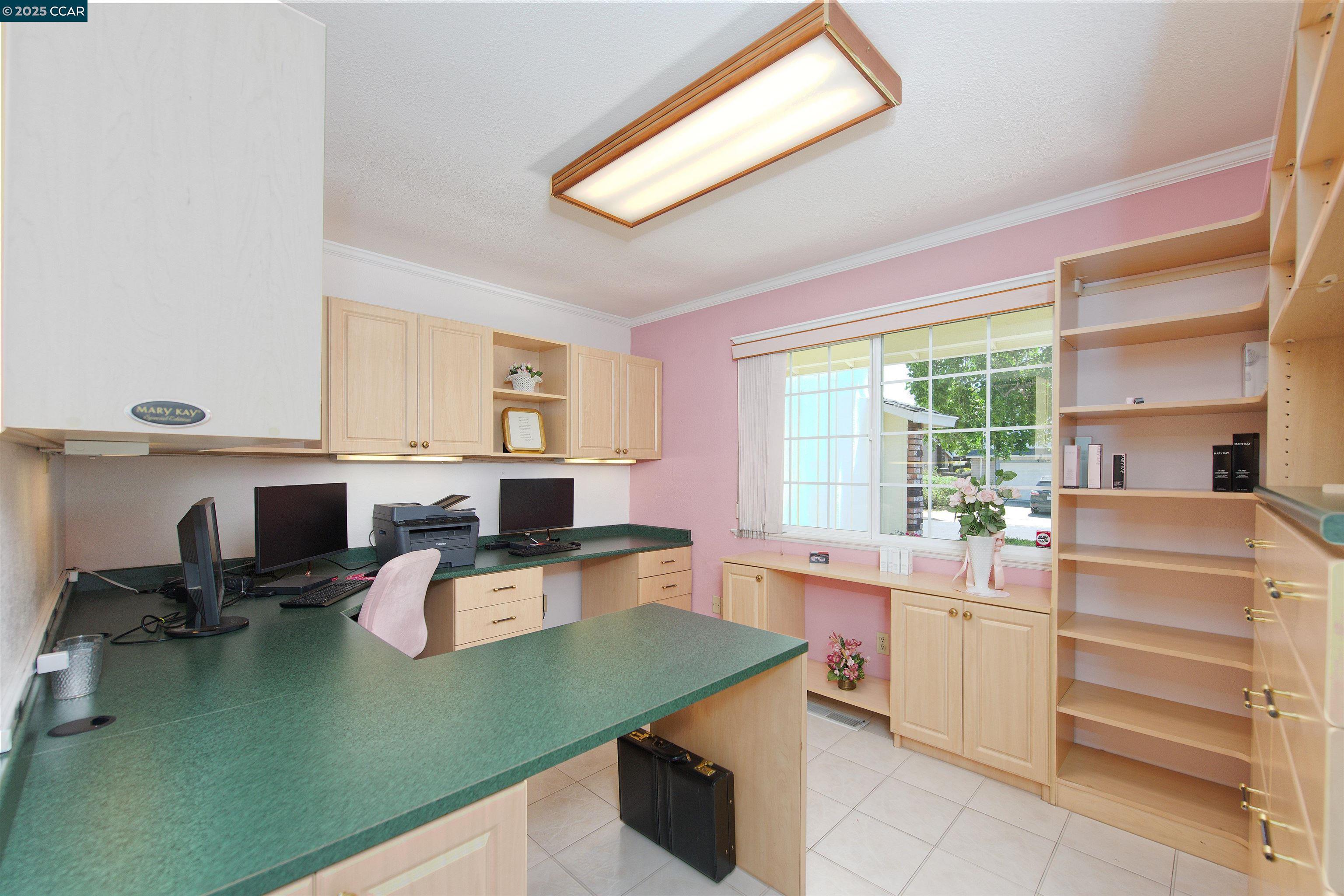 Detail Gallery Image 27 of 56 For 898 Luxury Dr, Concord,  CA 94518 - 4 Beds | 2/1 Baths