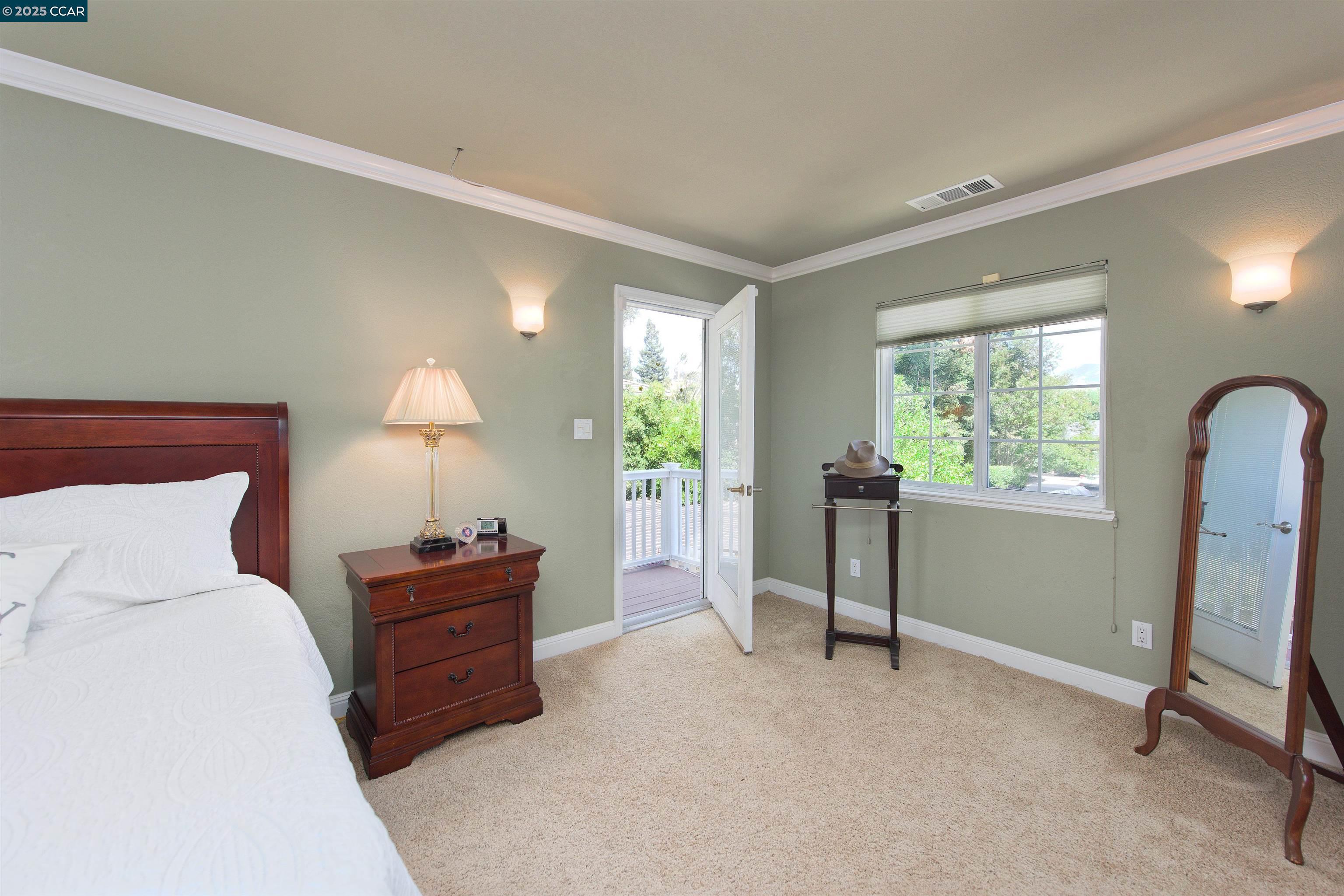 Detail Gallery Image 33 of 56 For 898 Luxury Dr, Concord,  CA 94518 - 4 Beds | 2/1 Baths