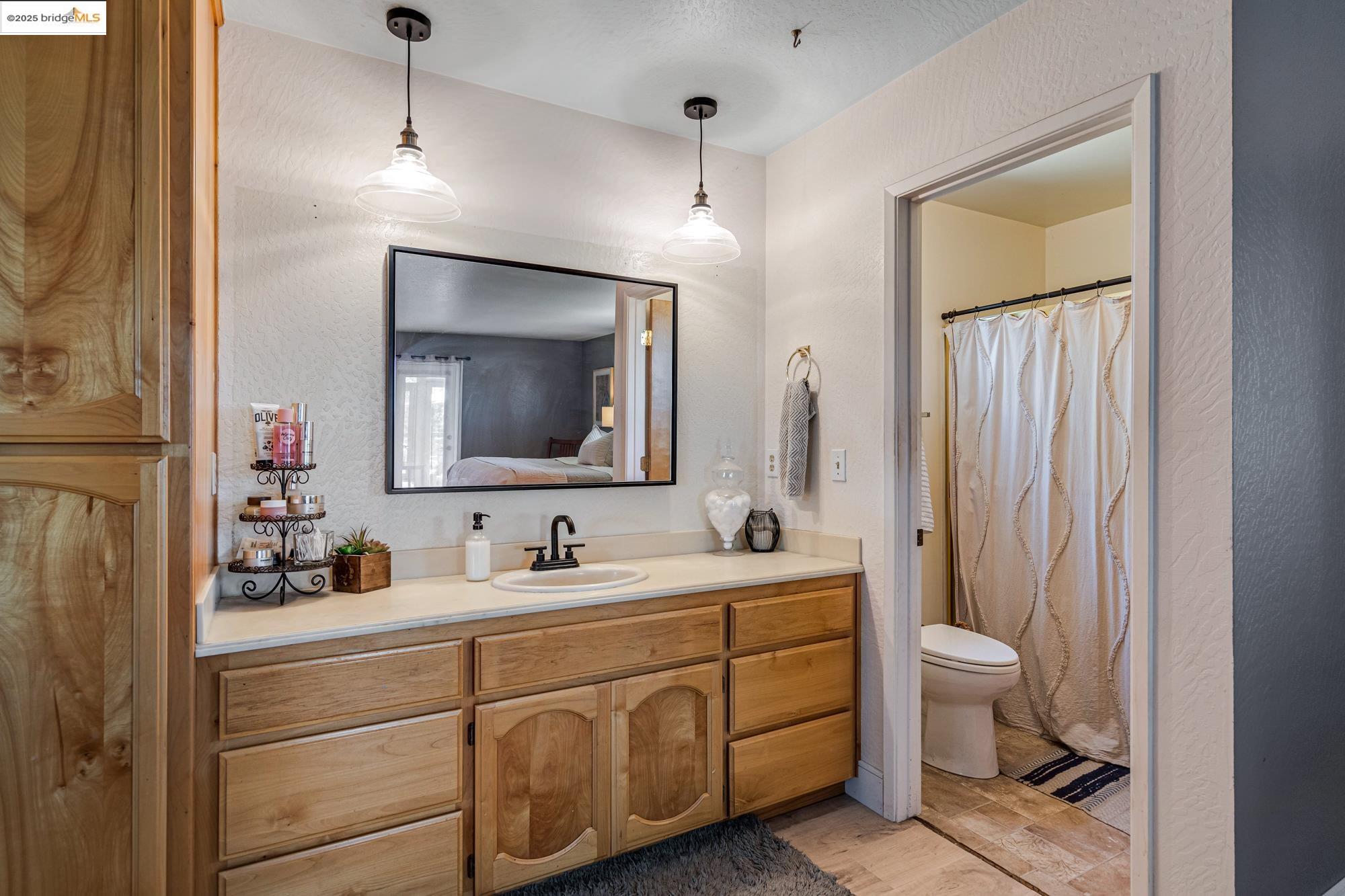 Detail Gallery Image 16 of 48 For 21034 Morgan Dr, Groveland,  CA 95321 - 4 Beds | 3/1 Baths