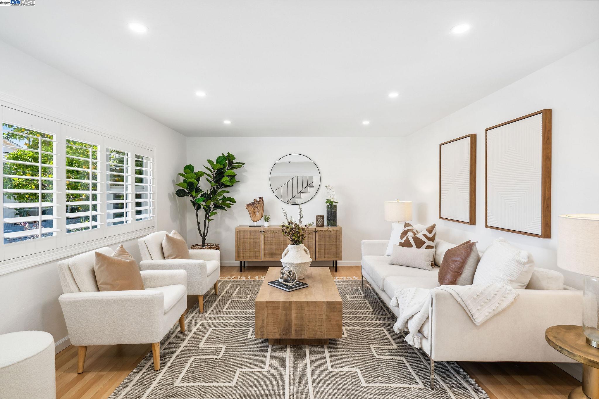 Detail Gallery Image 3 of 38 For 7299 Elba Ct, Dublin,  CA 94568 - 3 Beds | 2/1 Baths