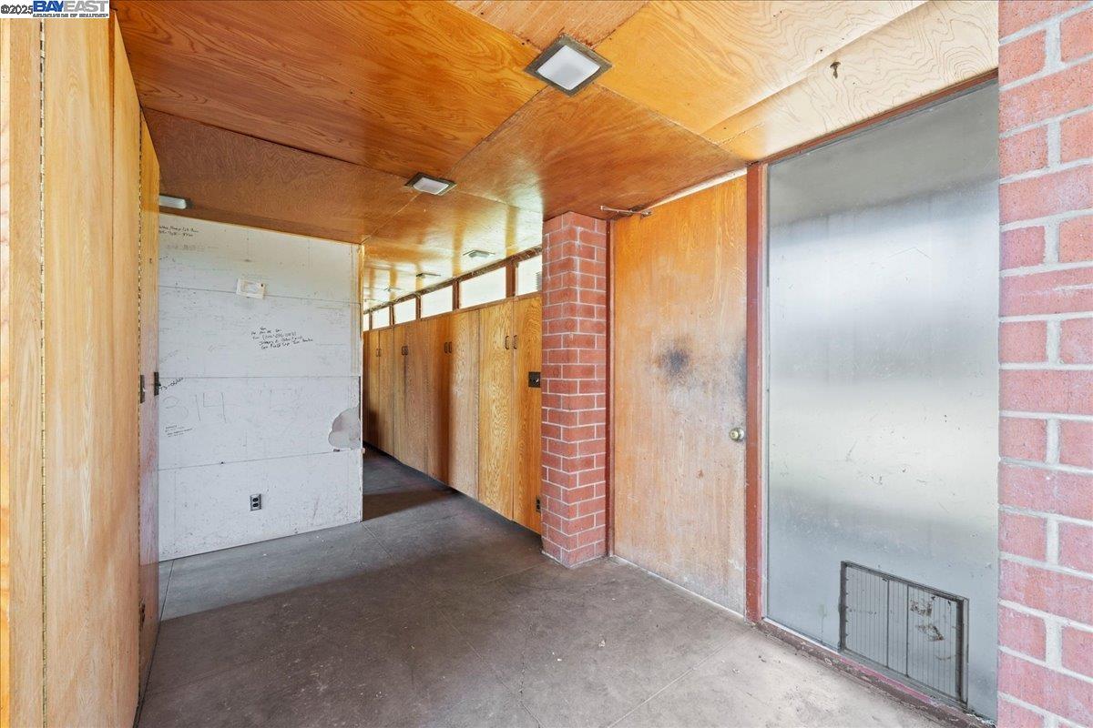 Detail Gallery Image 26 of 59 For 6400 Mines Rd, Livermore,  CA 94550 - 3 Beds | 2 Baths