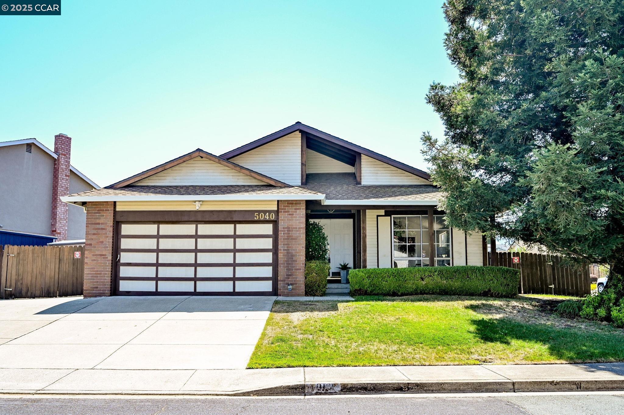 Thumbnail for 5040 Murchio Dr, Concord, CA 94521-3638