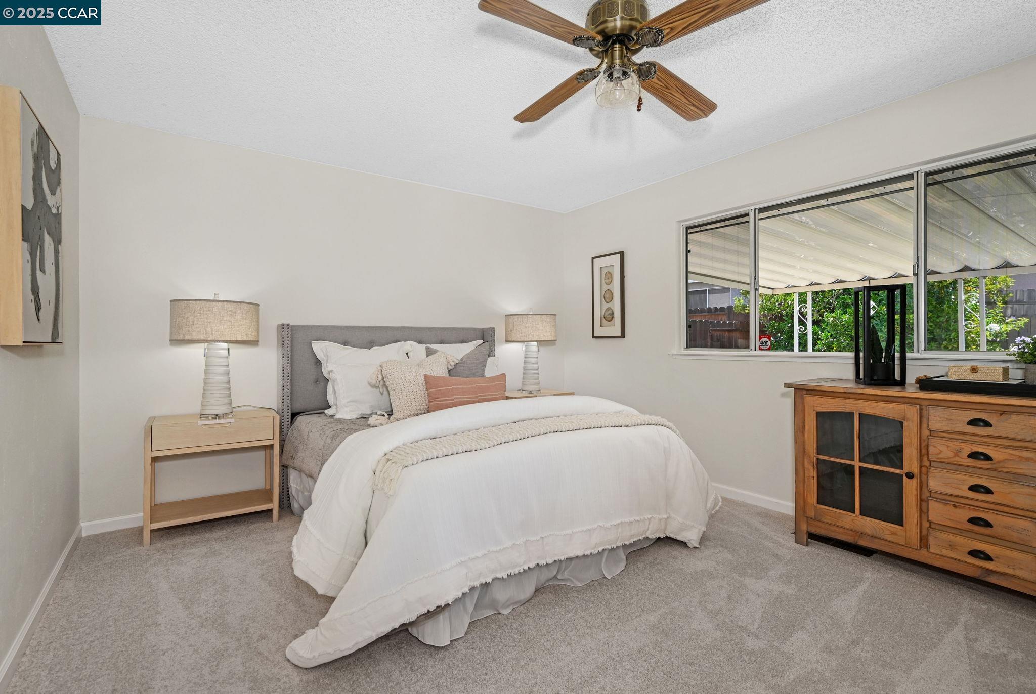Detail Gallery Image 19 of 29 For 5040 Murchio Dr, Concord,  CA 94521-3638 - 3 Beds | 2 Baths