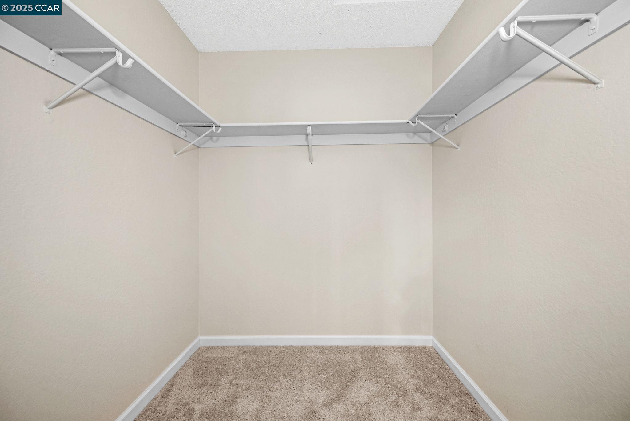 Detail Gallery Image 22 of 29 For 5040 Murchio Dr, Concord,  CA 94521-3638 - 3 Beds | 2 Baths