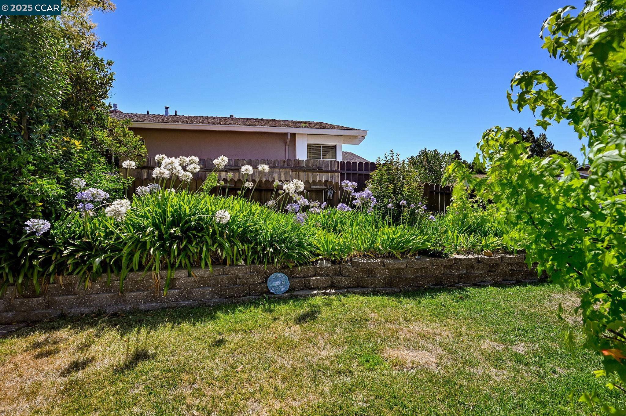 Detail Gallery Image 28 of 29 For 5040 Murchio Dr, Concord,  CA 94521-3638 - 3 Beds | 2 Baths