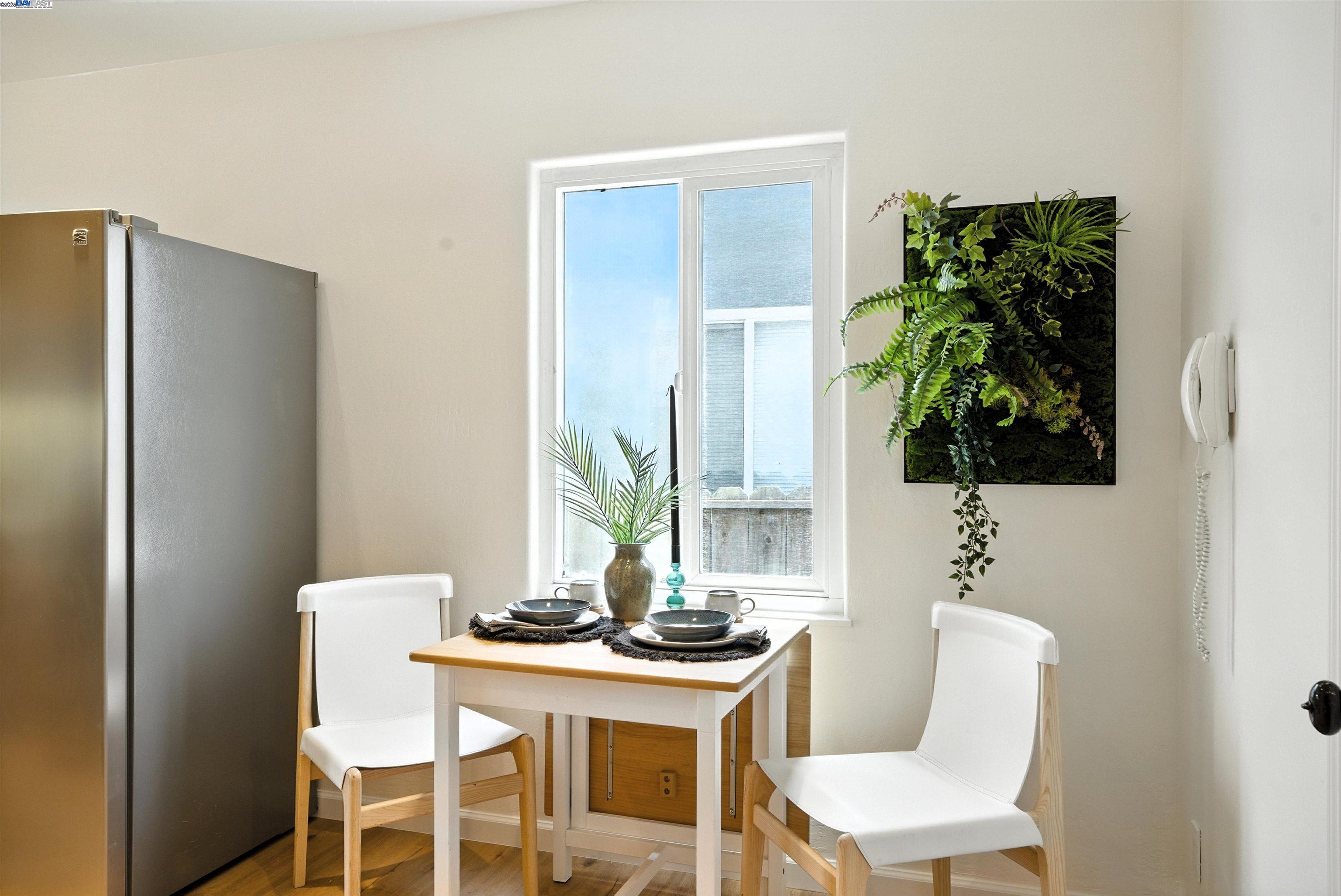 Detail Gallery Image 6 of 34 For 804 Arthur Ave, San Leandro,  CA 94577 - 3 Beds | 1 Baths