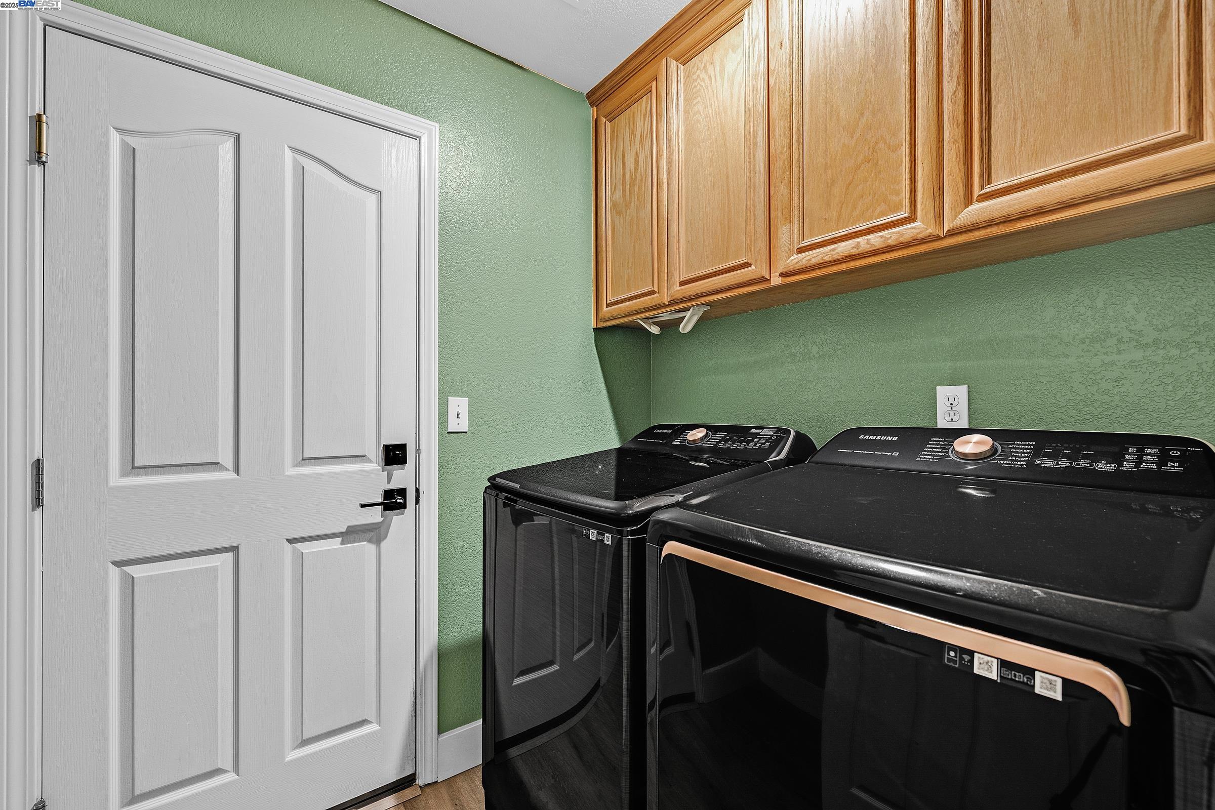 Detail Gallery Image 24 of 39 For 1636 Green Springs Ct, Tracy,  CA 95377 - 3 Beds | 3 Baths