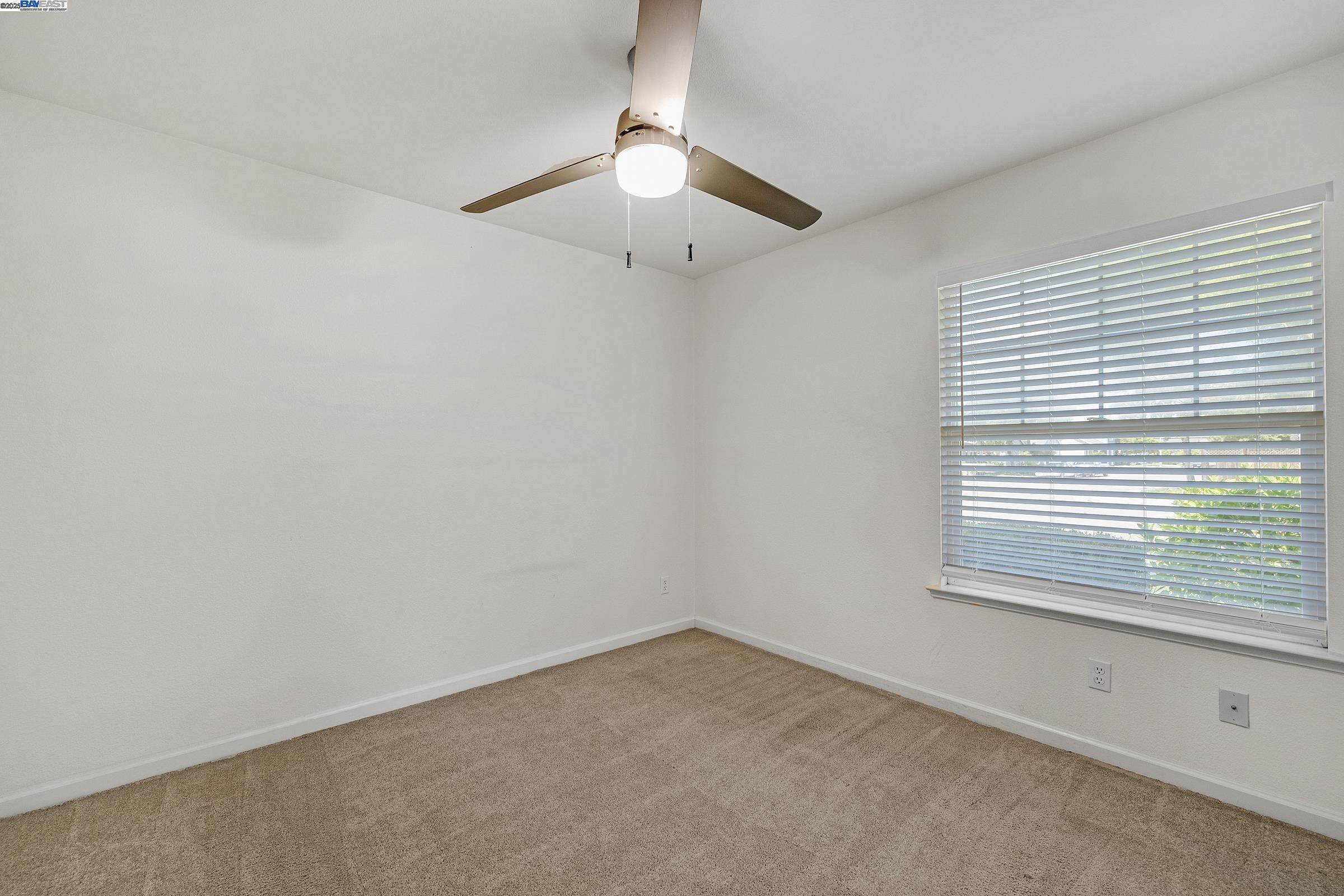 Detail Gallery Image 25 of 39 For 1636 Green Springs Ct, Tracy,  CA 95377 - 3 Beds | 3 Baths