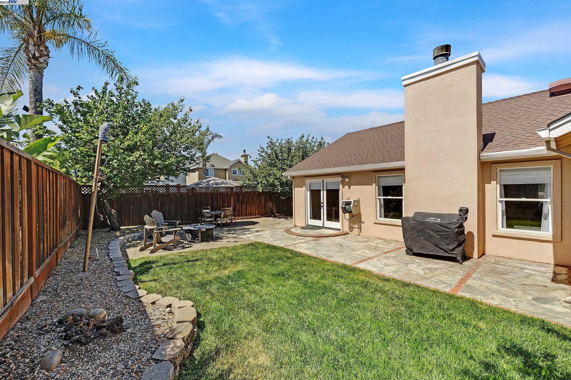 Detail Gallery Image 33 of 39 For 1636 Green Springs Ct, Tracy,  CA 95377 - 3 Beds | 3 Baths