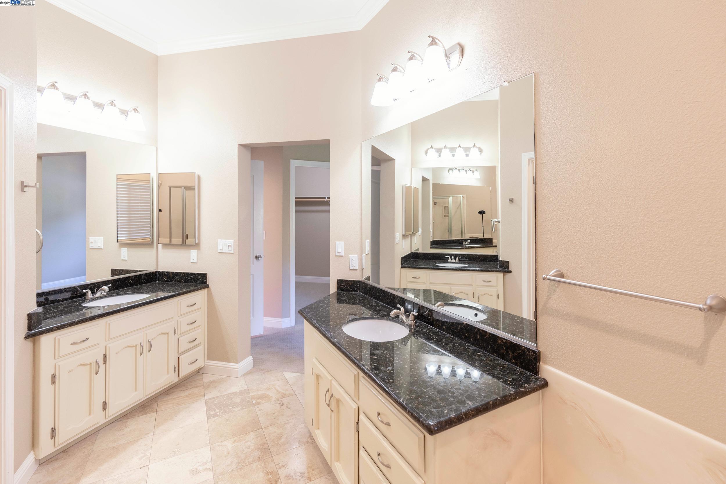 Photo #18: 41103959 Listing: Photo #18