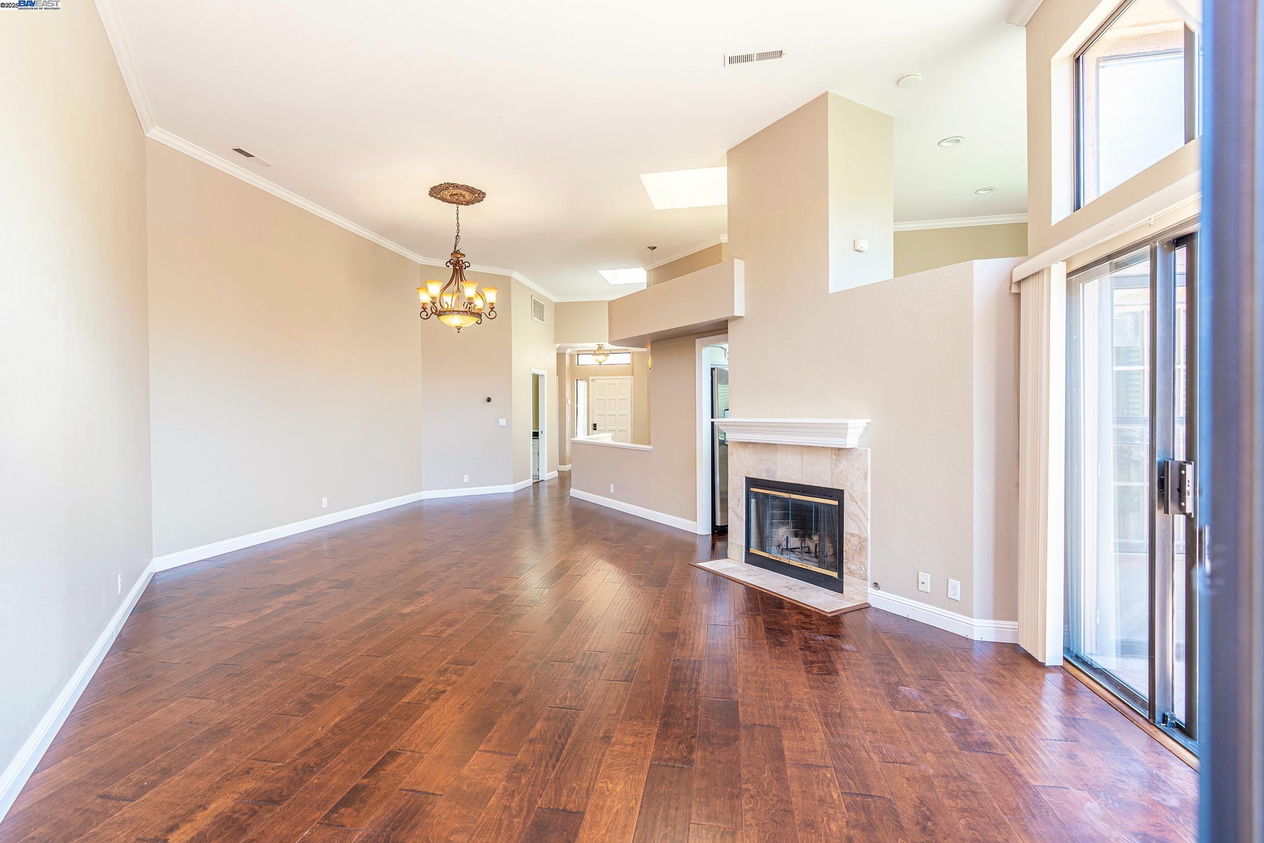 Photo #4: 41103959 Listing 