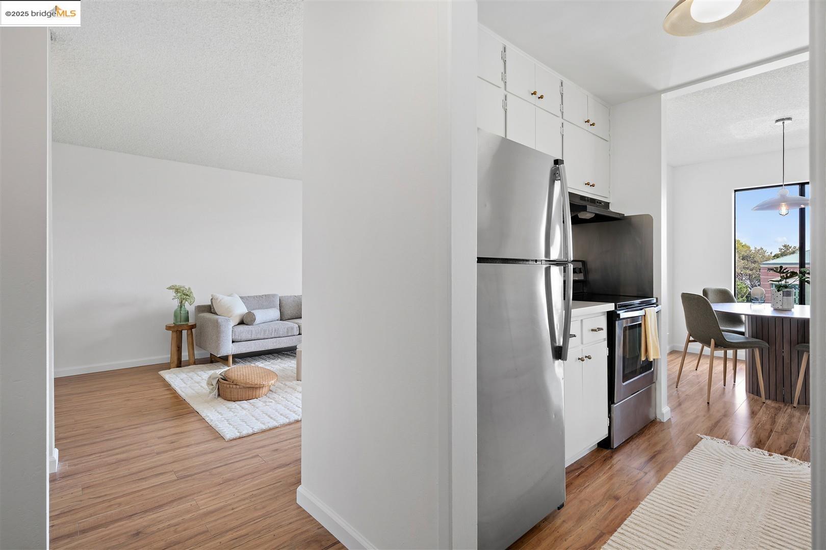 Photo #16: 41103960 Listing: Photo #16