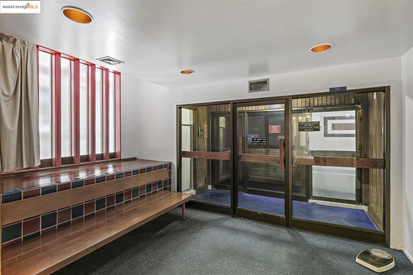 Photo #36: 41103960 Listing: Photo #36