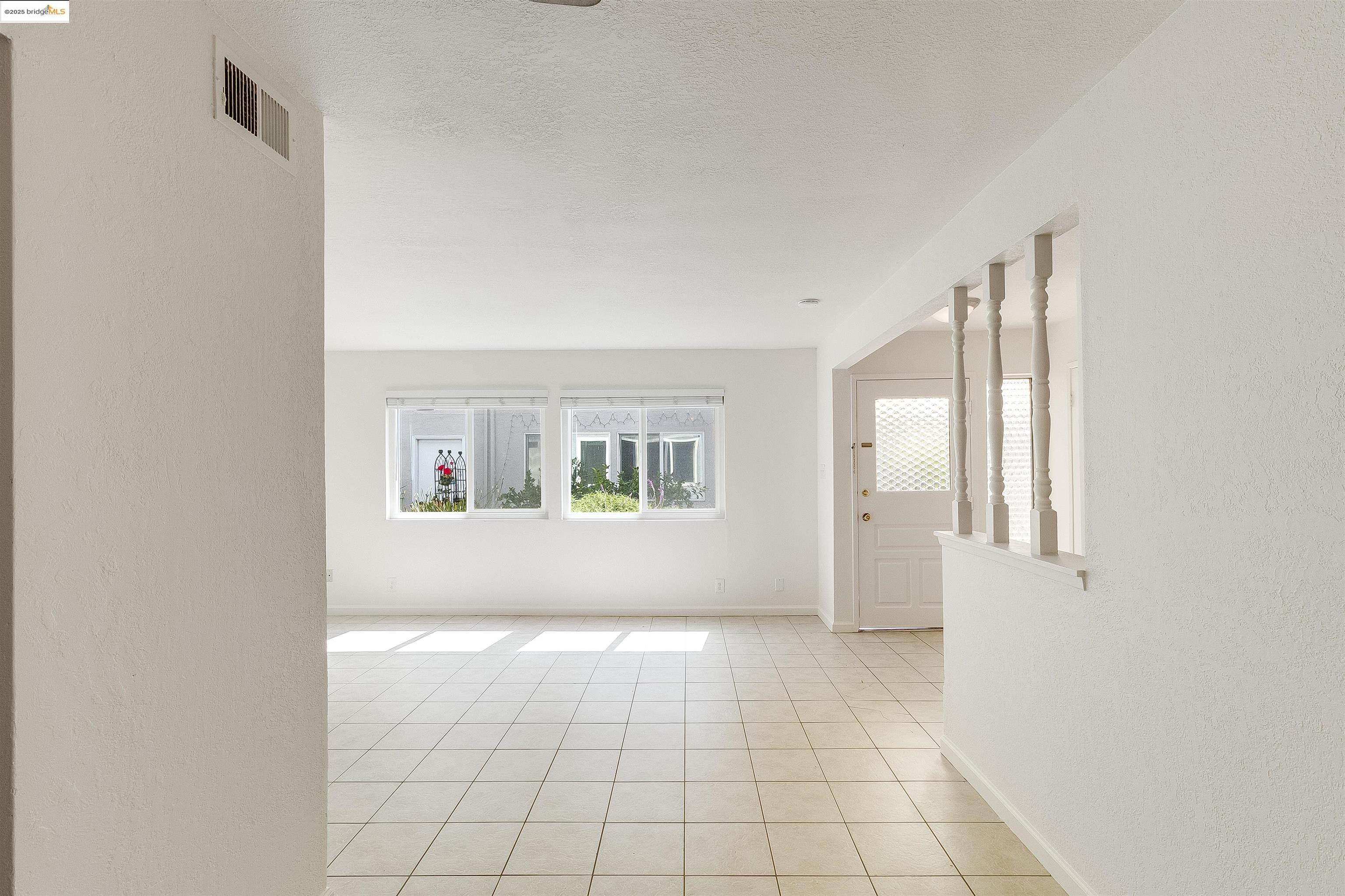 Photo #14: 41103961 Listing: Photo #14