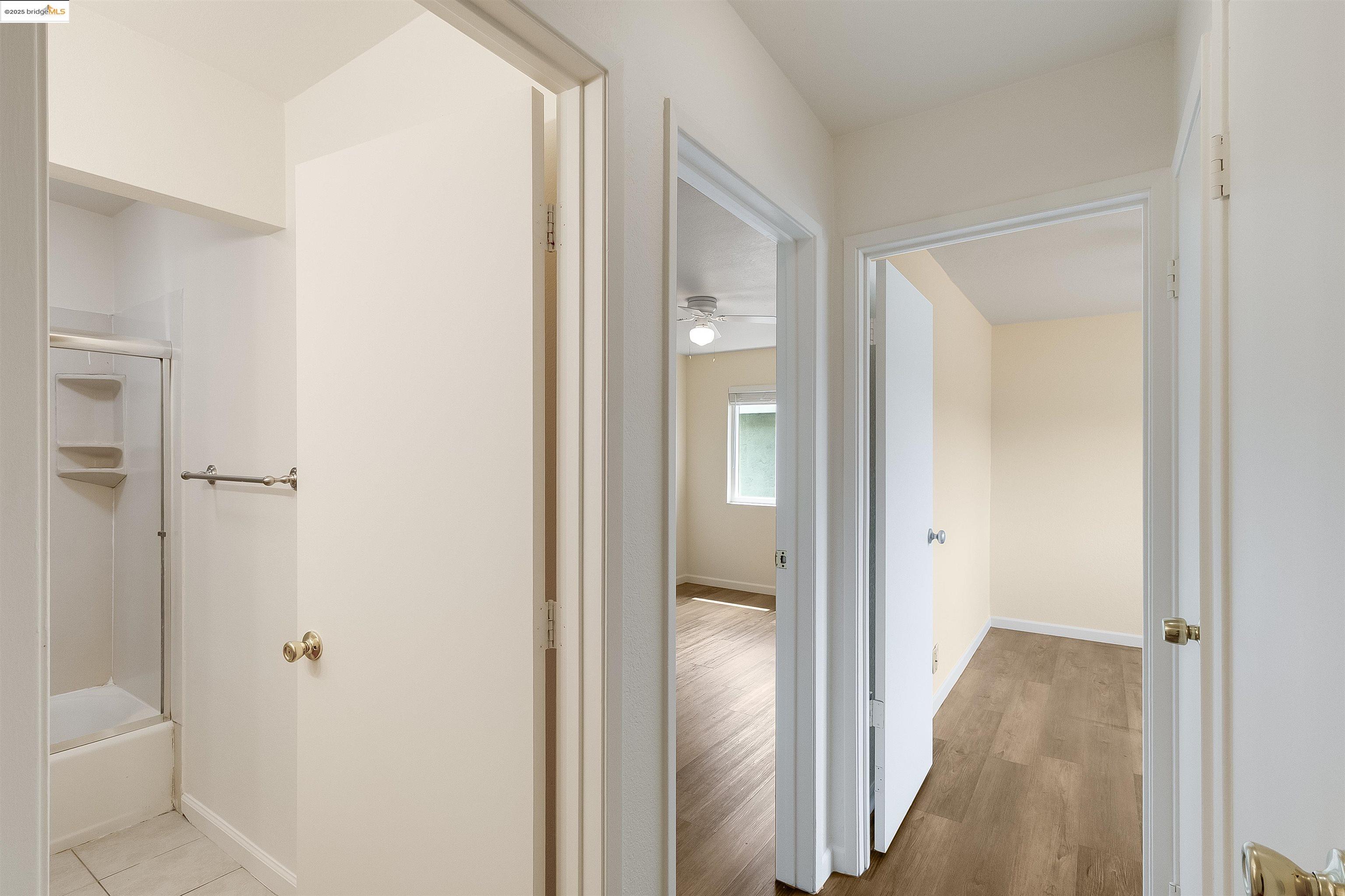 Photo #20: 41103961 Listing: Photo #20
