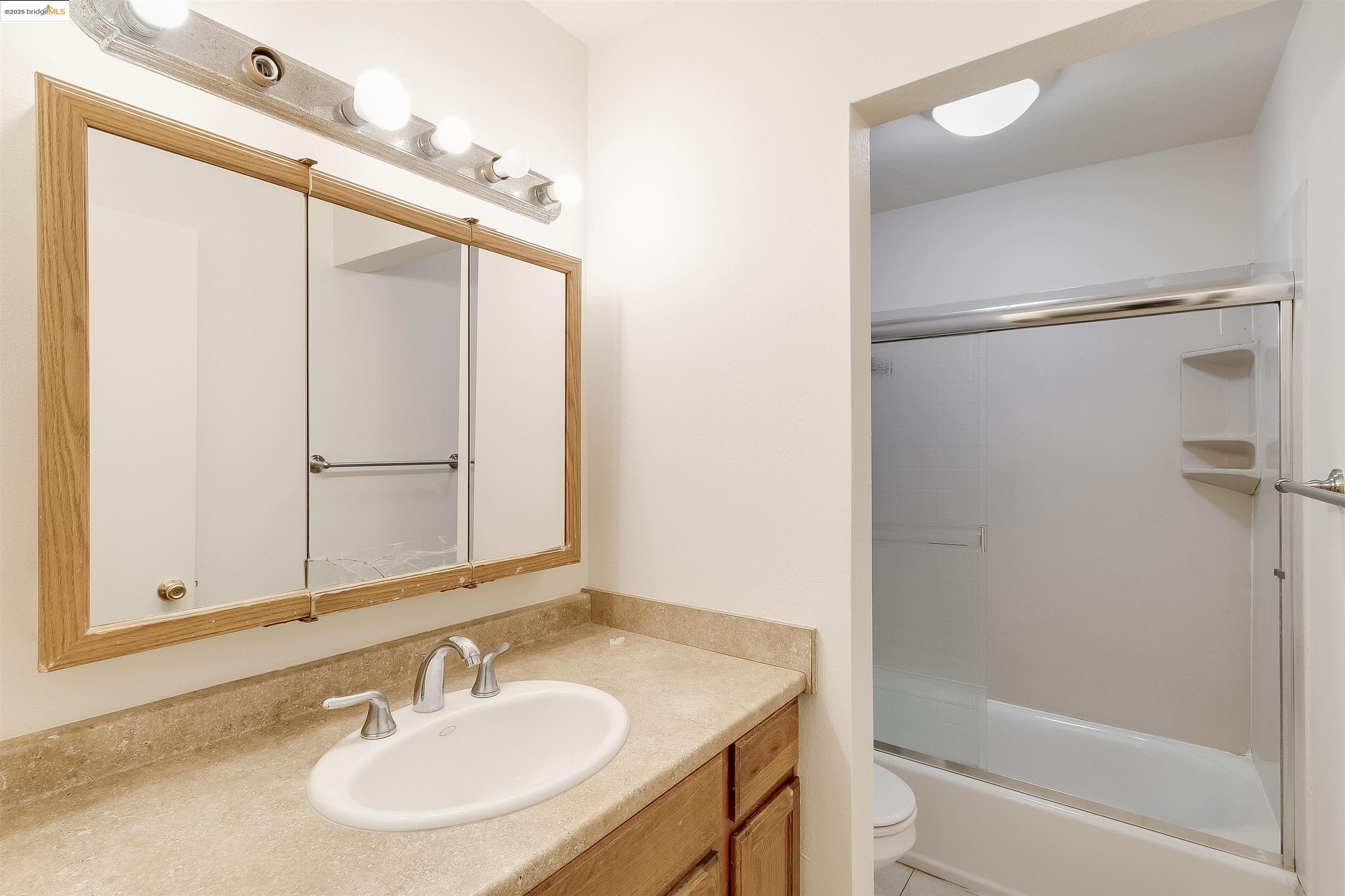 Photo #21: 41103961 Listing: Photo #21