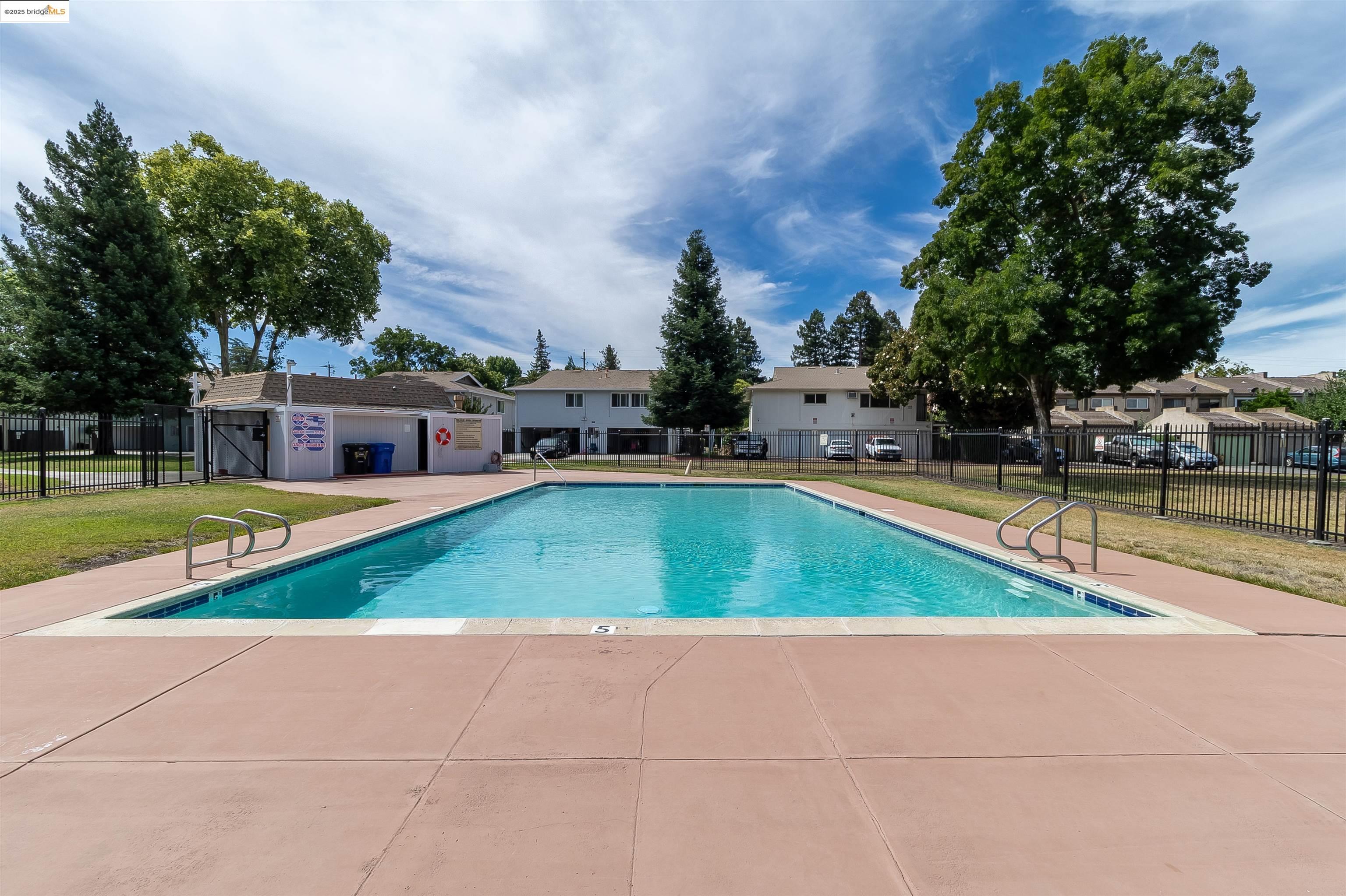 Photo #37: 41103961 Listing: Photo #37