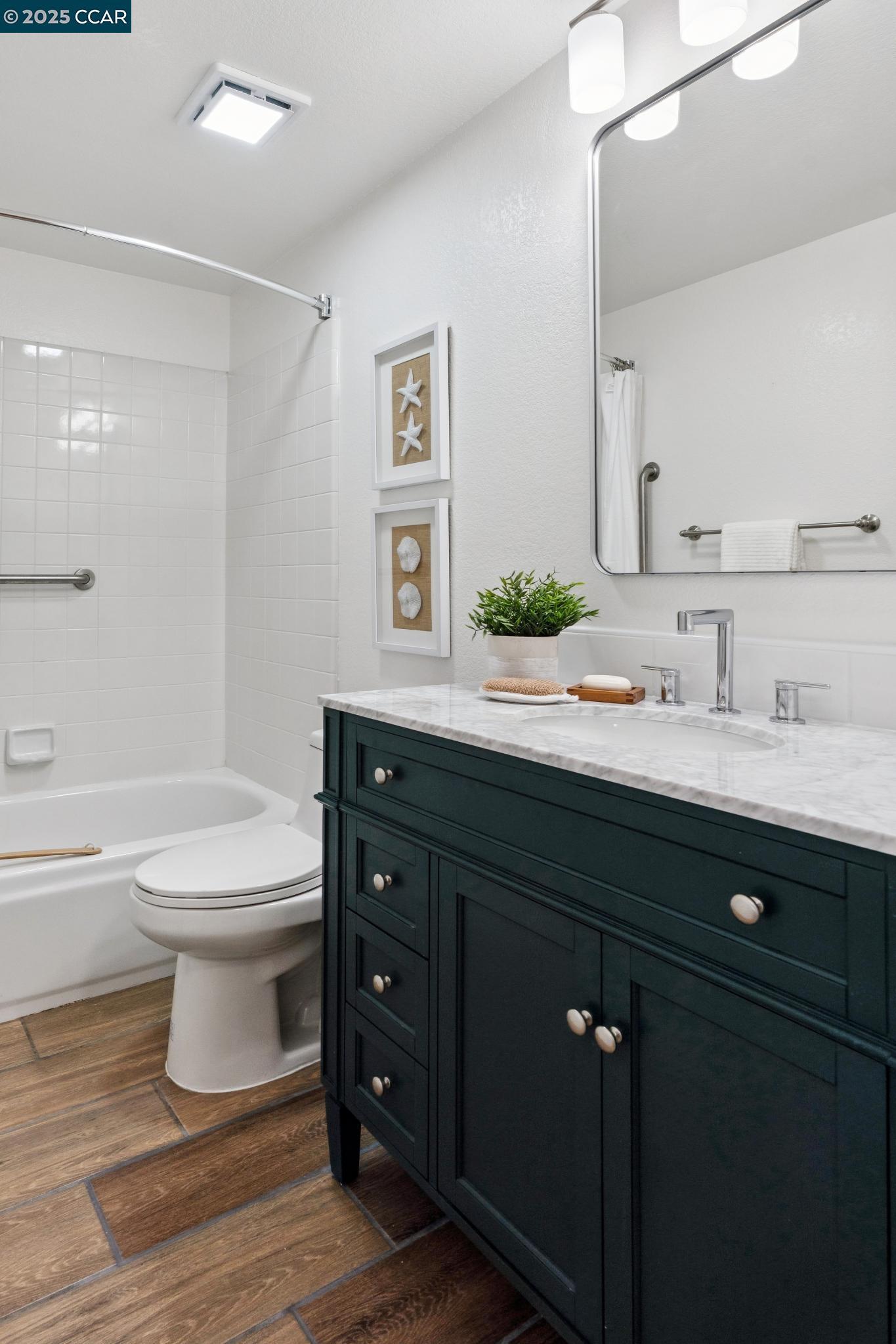 Detail Gallery Image 39 of 60 For 2817 Poulos Court, Pinole,  CA 94564 - 3 Beds | 2/1 Baths
