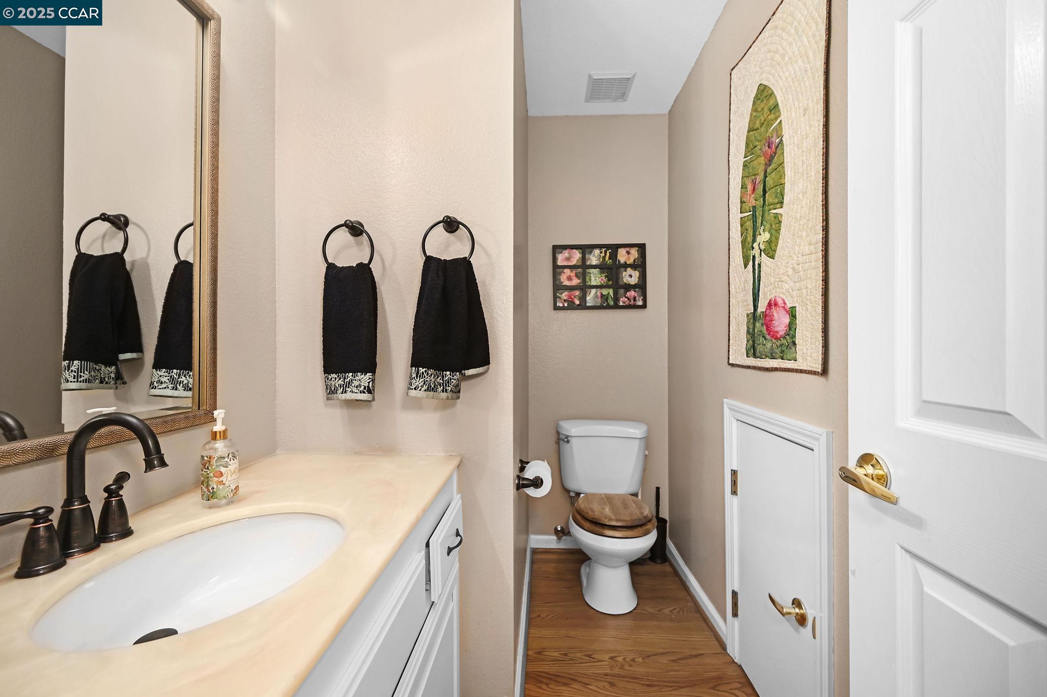 Detail Gallery Image 17 of 38 For 412 Midway Place, Martinez,  CA 94553-4243 - 4 Beds | 3 Baths