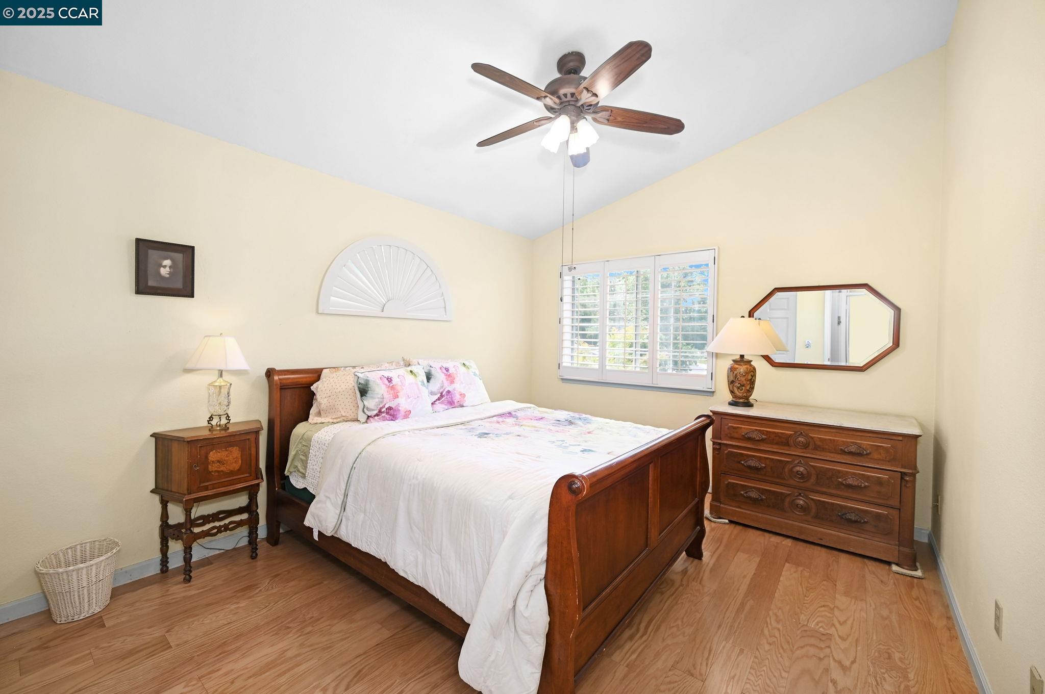 Detail Gallery Image 18 of 38 For 412 Midway Place, Martinez,  CA 94553-4243 - 4 Beds | 3 Baths