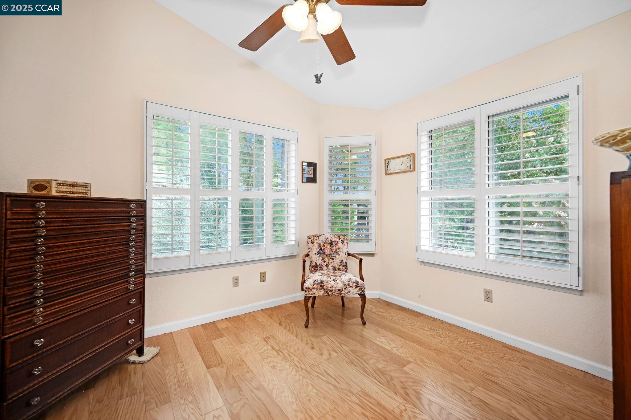 Detail Gallery Image 26 of 38 For 412 Midway Place, Martinez,  CA 94553-4243 - 4 Beds | 3 Baths