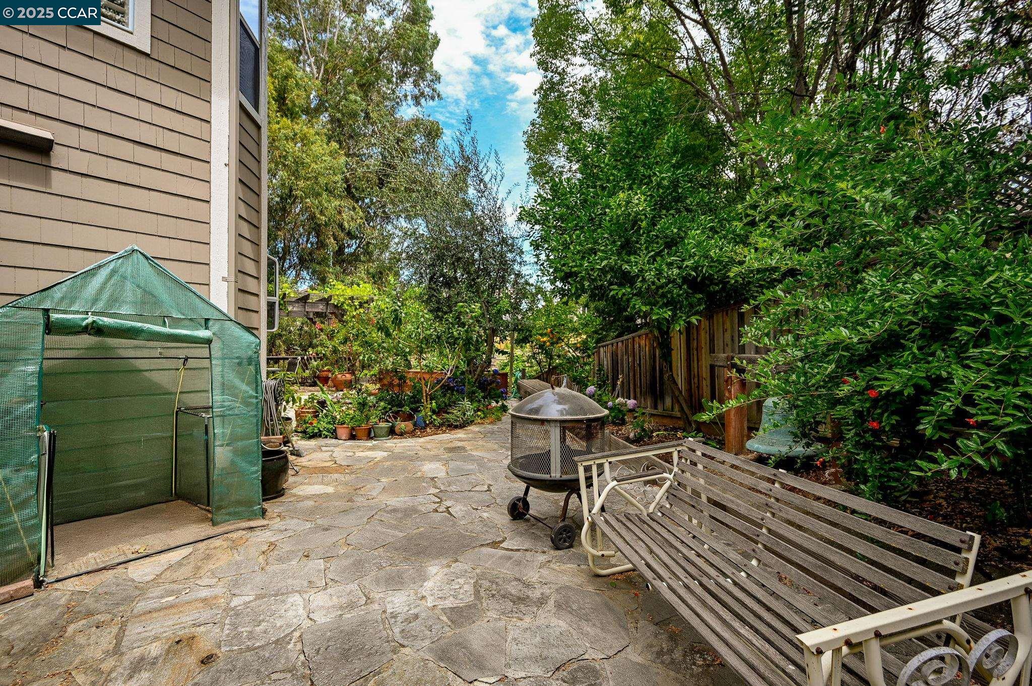 Detail Gallery Image 32 of 38 For 412 Midway Place, Martinez,  CA 94553-4243 - 4 Beds | 3 Baths