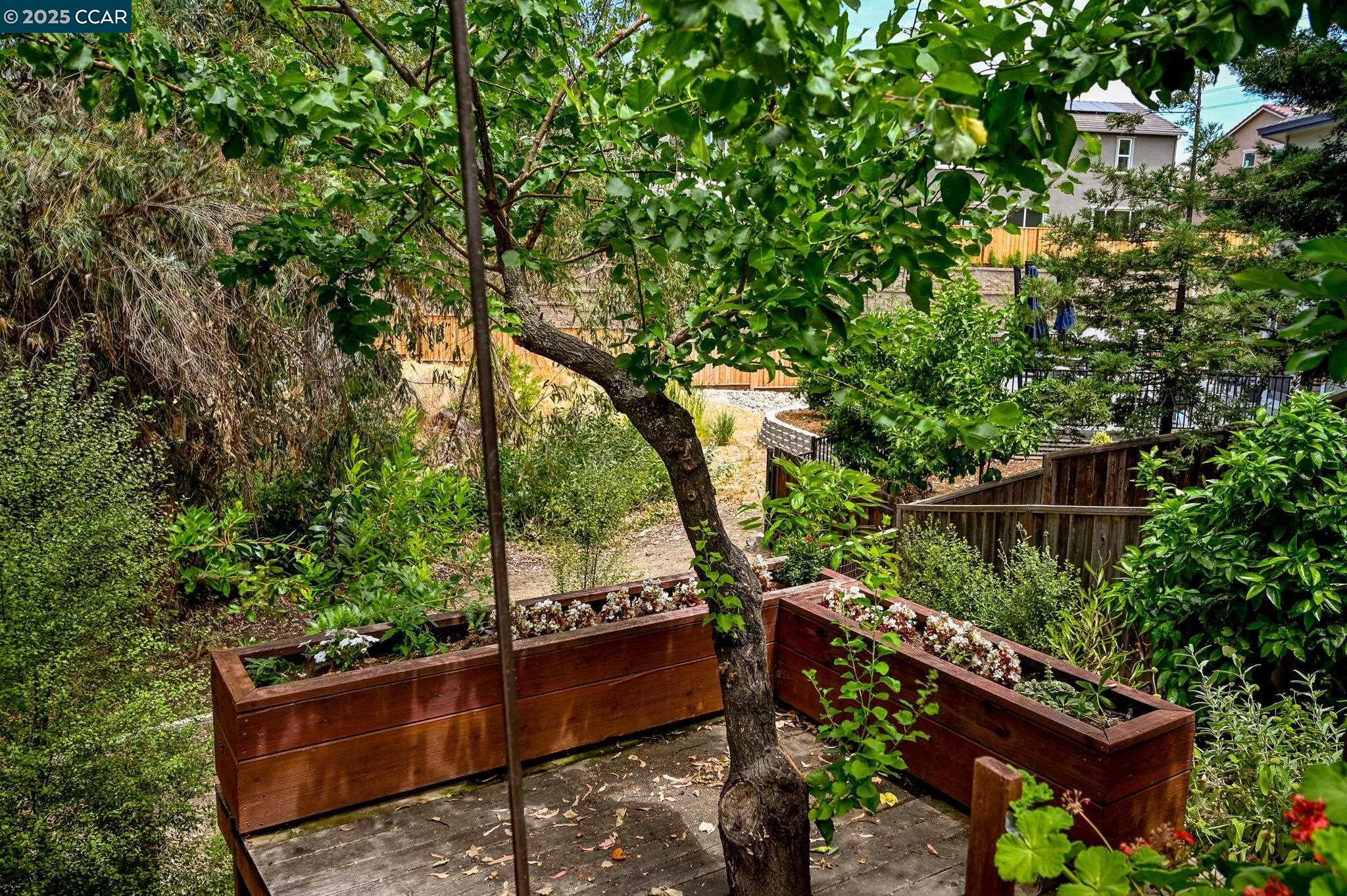 Detail Gallery Image 33 of 38 For 412 Midway Place, Martinez,  CA 94553-4243 - 4 Beds | 3 Baths