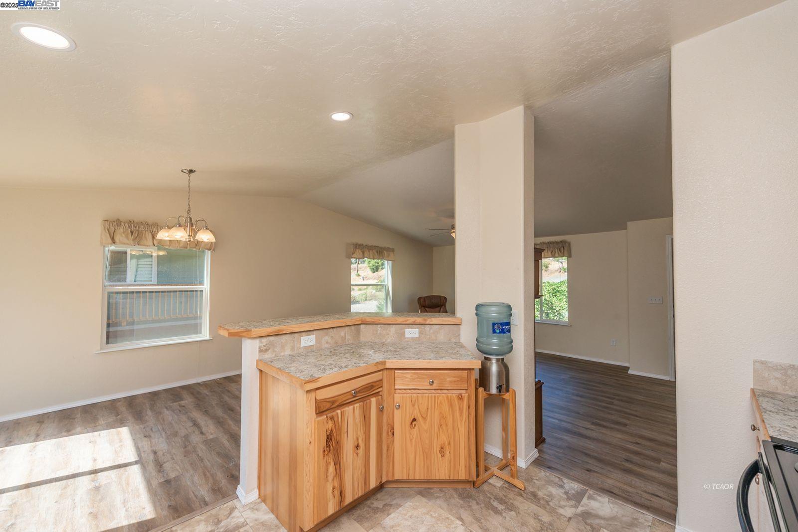 Detail Gallery Image 22 of 49 For 38500 State Highway 299, Junction City,  CA 96048 - 3 Beds | 2 Baths