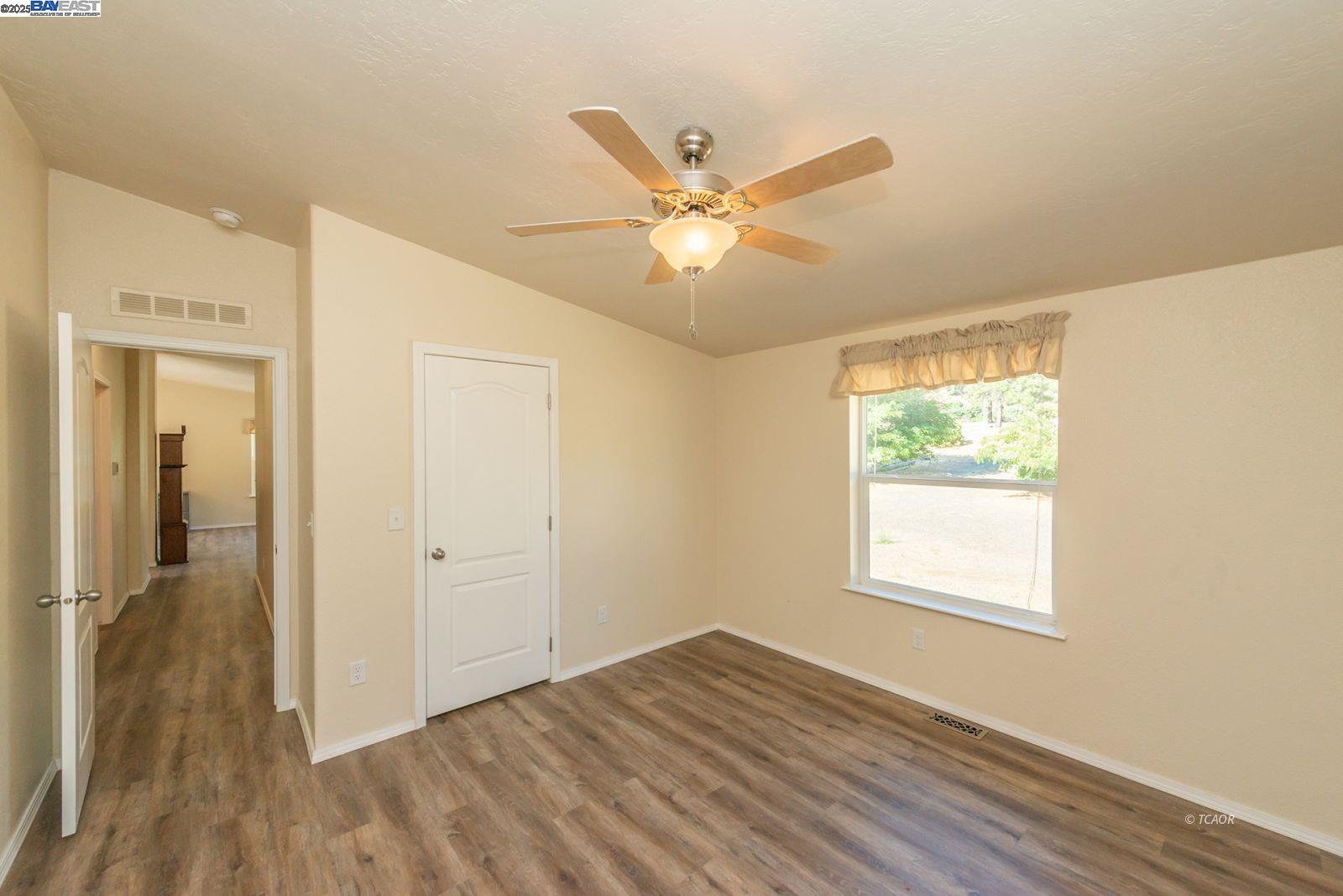 Detail Gallery Image 28 of 49 For 38500 State Highway 299, Junction City,  CA 96048 - 3 Beds | 2 Baths