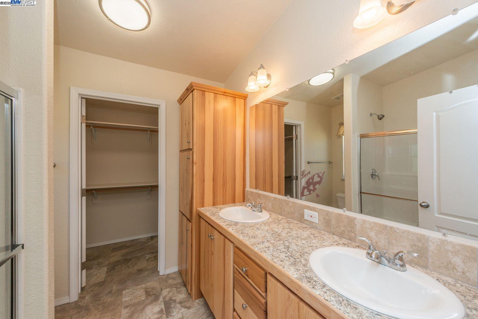 Detail Gallery Image 31 of 49 For 38500 State Highway 299, Junction City,  CA 96048 - 3 Beds | 2 Baths