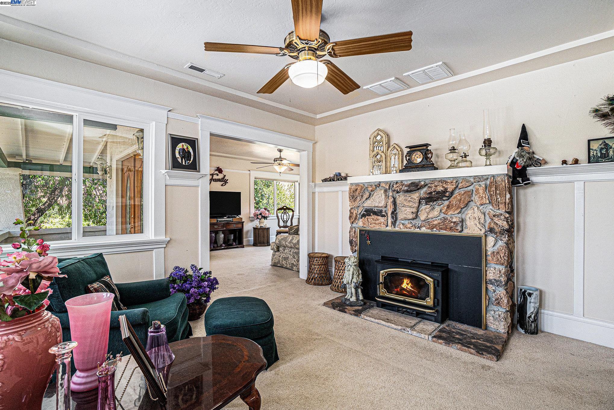Detail Gallery Image 15 of 60 For 5799 Nortonville, Pittsburg,  CA 94565 - 3 Beds | 2 Baths