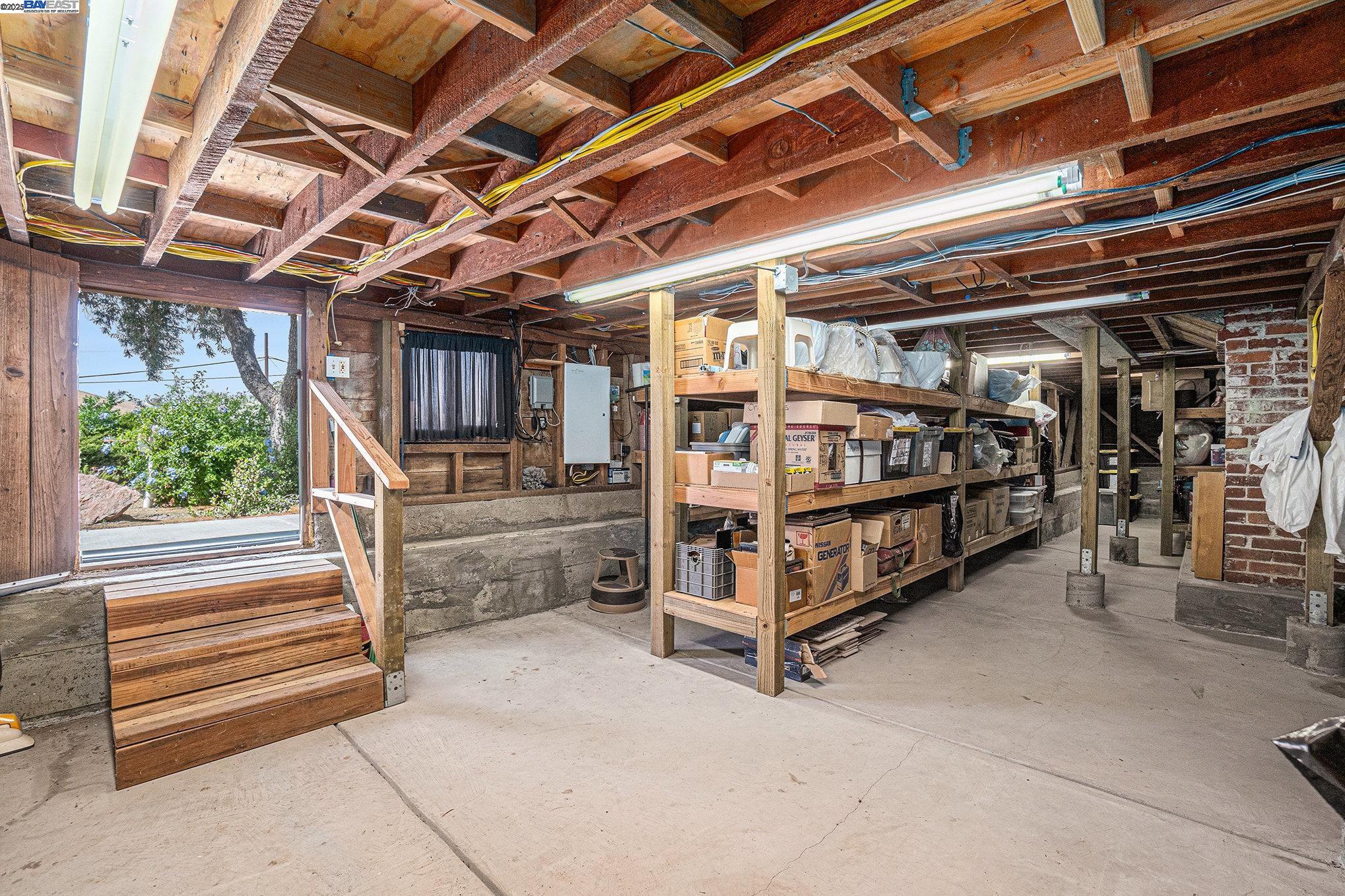 Detail Gallery Image 30 of 60 For 5799 Nortonville, Pittsburg,  CA 94565 - 3 Beds | 2 Baths