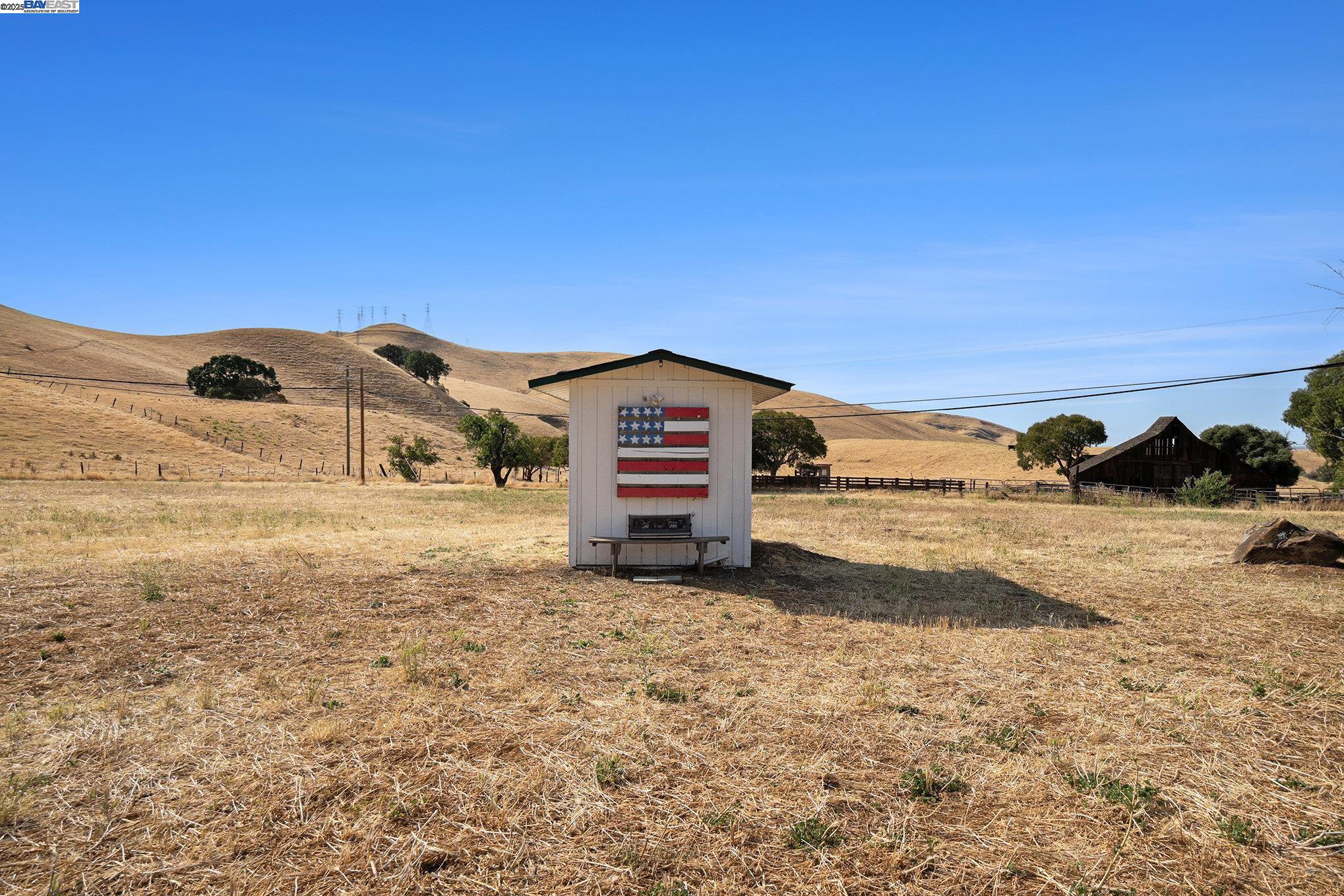 Detail Gallery Image 52 of 60 For 5799 Nortonville, Pittsburg,  CA 94565 - 3 Beds | 2 Baths