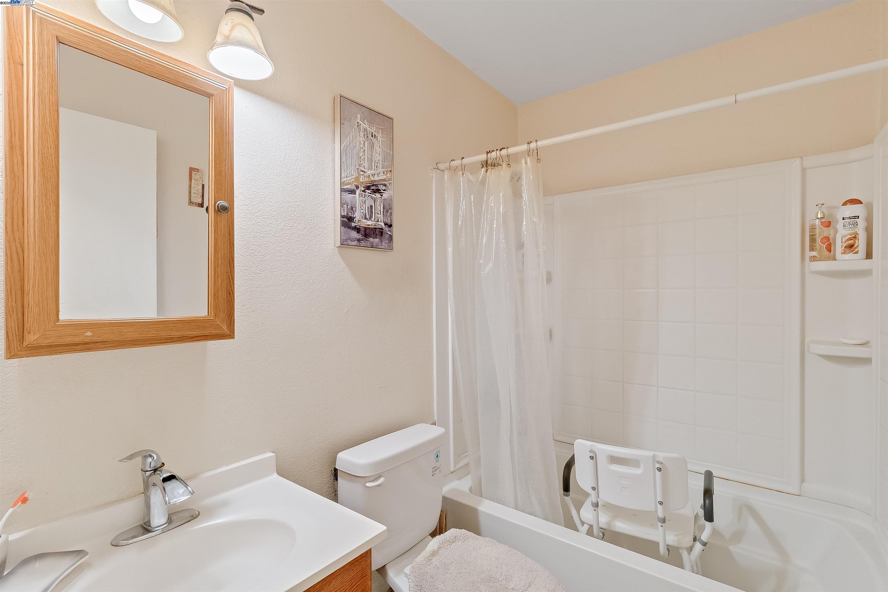 Photo #13: 41103975 Listing: Photo #13