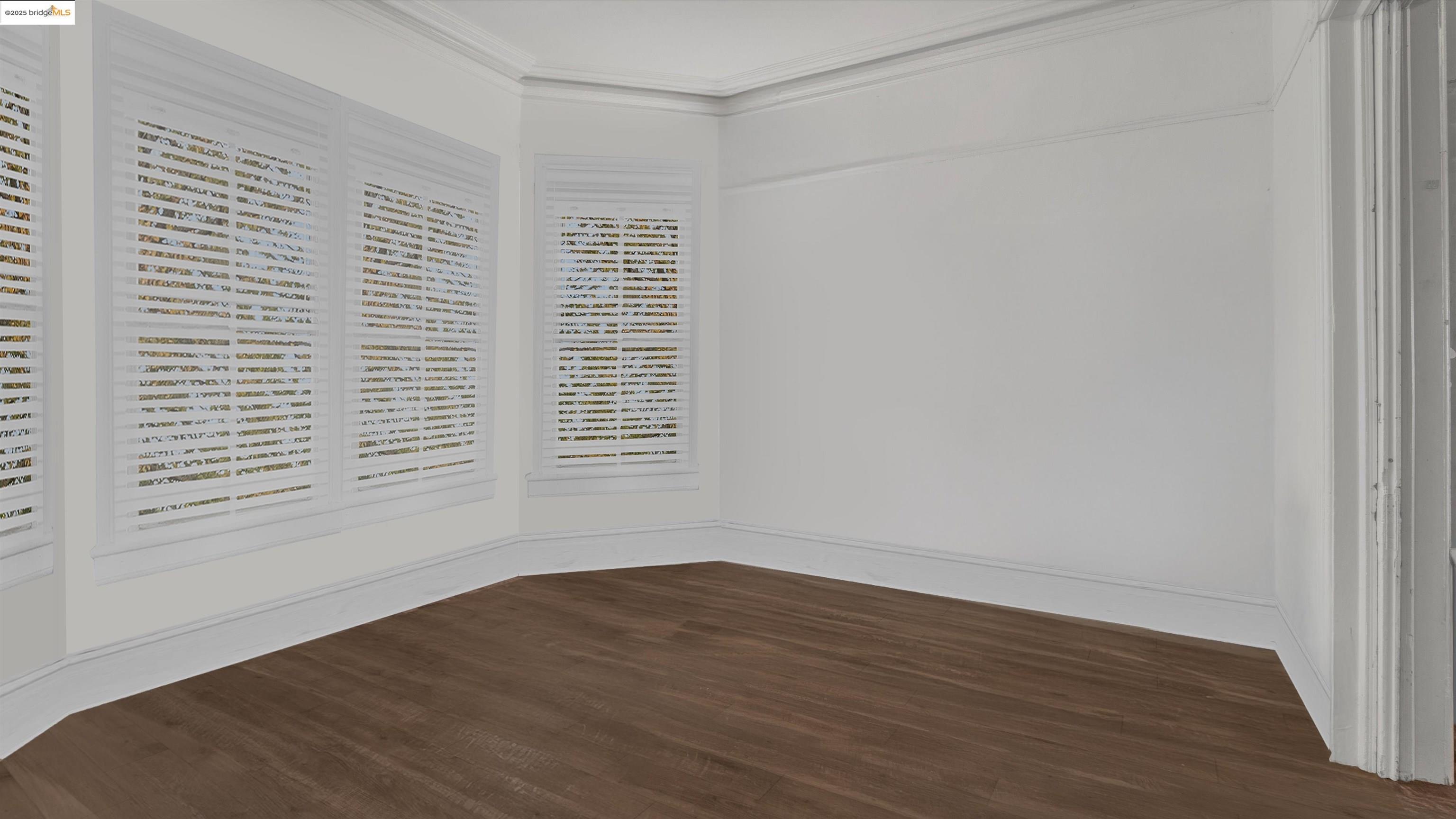 Detail Gallery Image 15 of 49 For 1071 59th St, Oakland,  CA 94608 - 3 Beds | 2 Baths