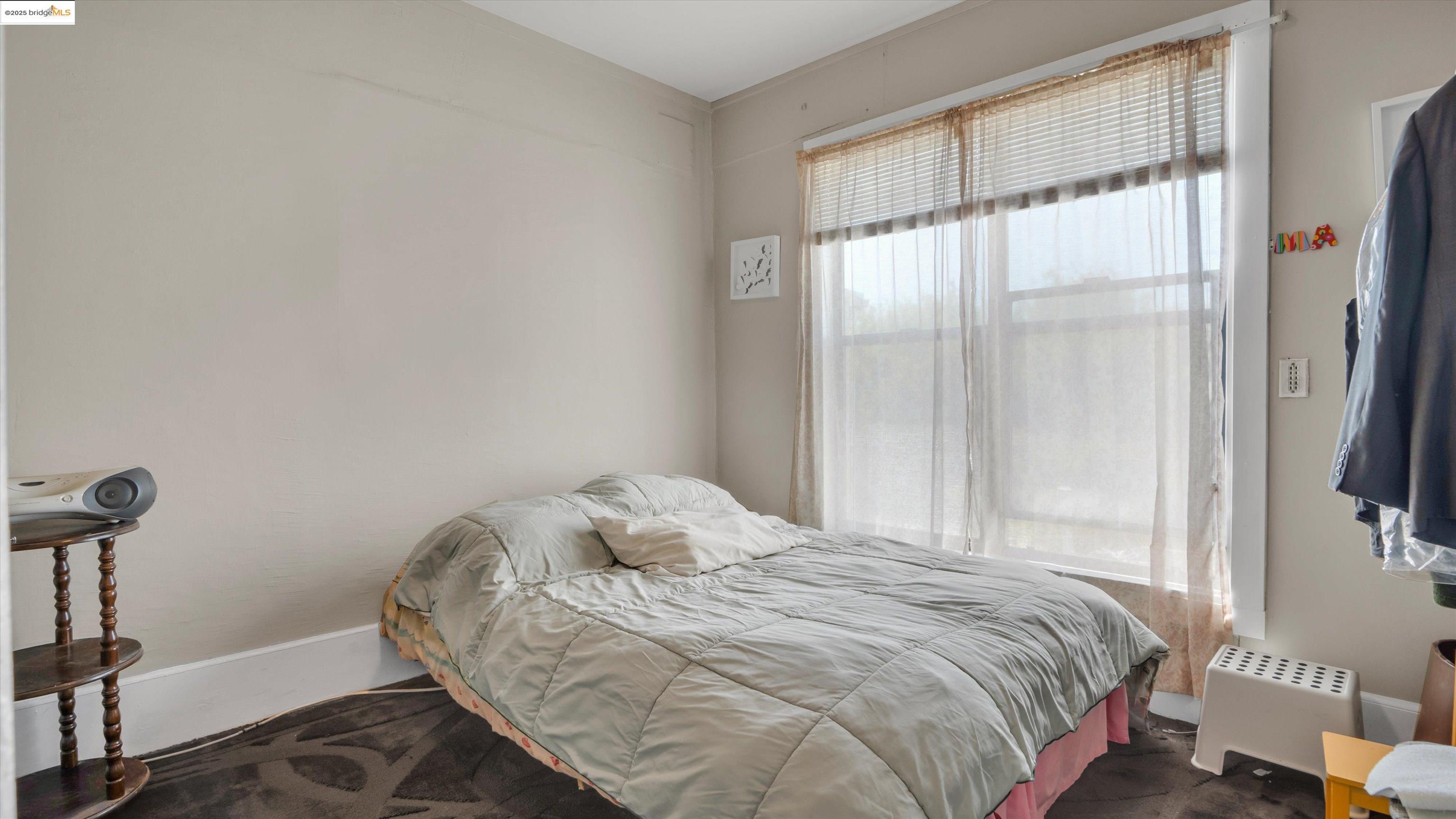 Detail Gallery Image 29 of 49 For 1071 59th St, Oakland,  CA 94608 - 3 Beds | 2 Baths