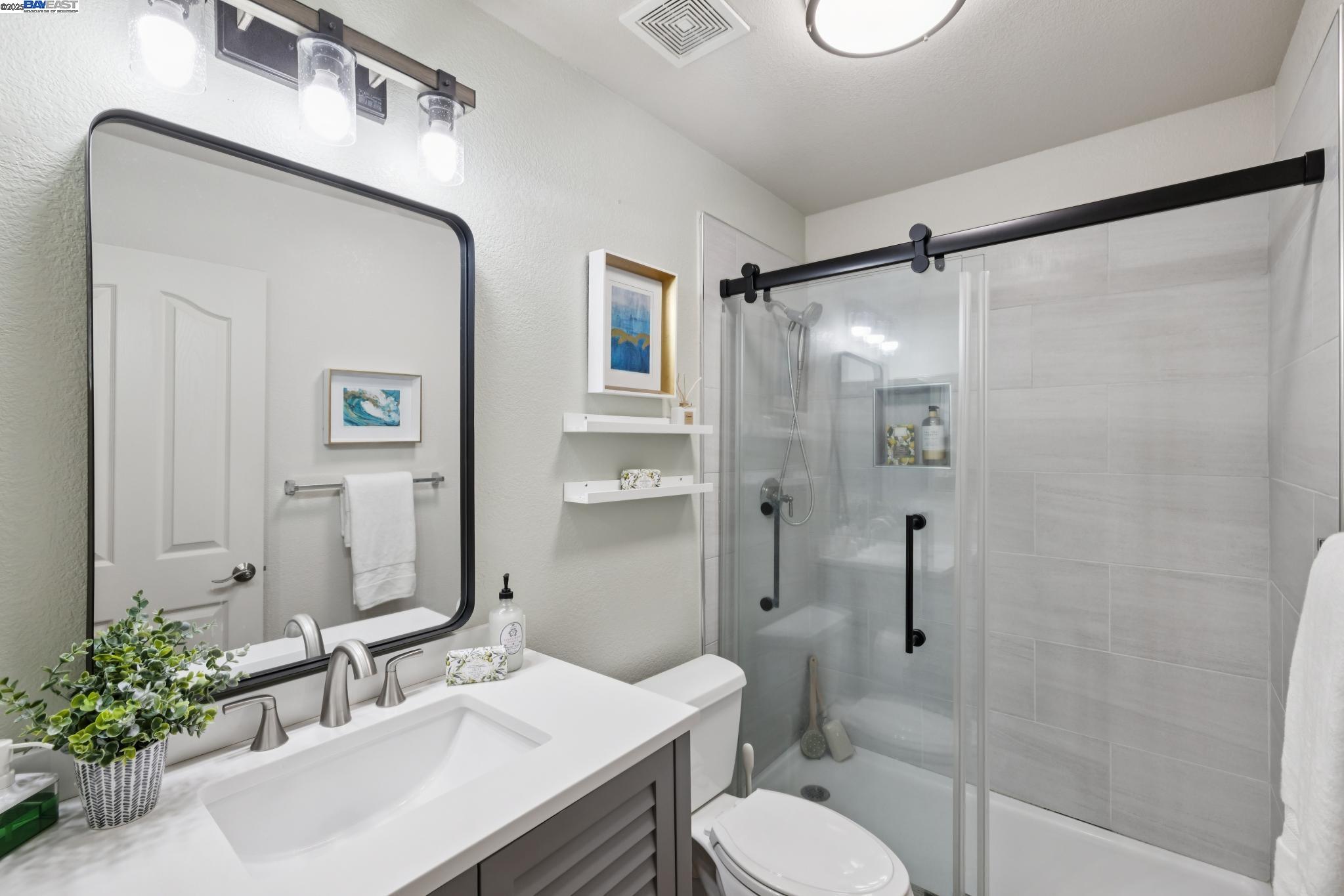 Detail Gallery Image 22 of 30 For 5408 La Salle Way, Vallejo,  CA 94591 - 4 Beds | 2 Baths