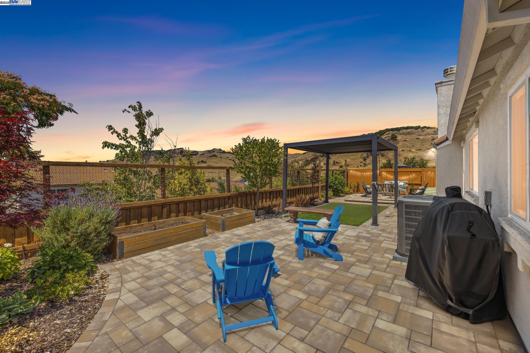 Detail Gallery Image 33 of 33 For 5408 La Salle Way, Vallejo,  CA 94591 - 4 Beds | 2 Baths