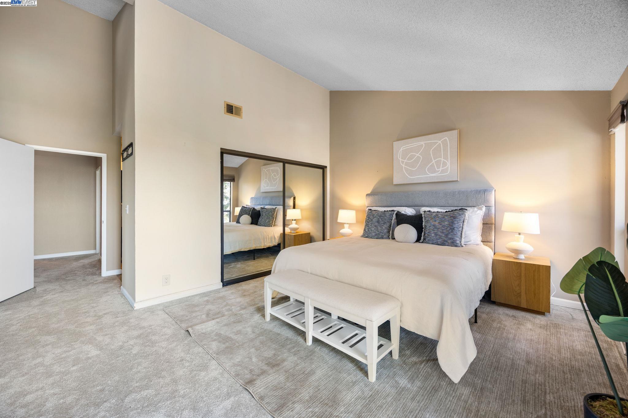 Detail Gallery Image 28 of 33 For 1112 Holmes Way, Hayward,  CA 94541 - 2 Beds | 2/1 Baths