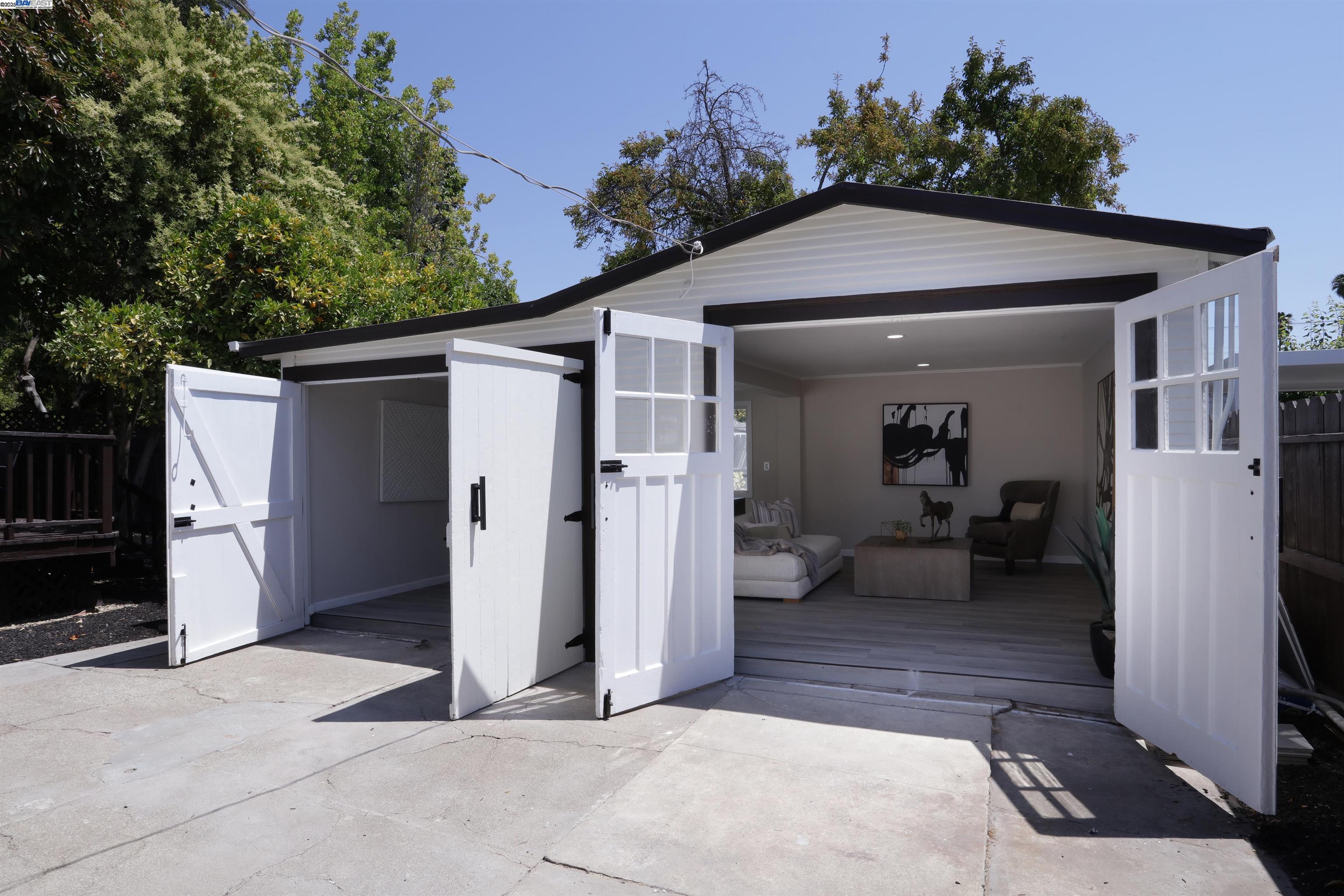 Detail Gallery Image 28 of 36 For 851 Estudillo Ave, San Leandro,  CA 94577 - 4 Beds | 3/1 Baths