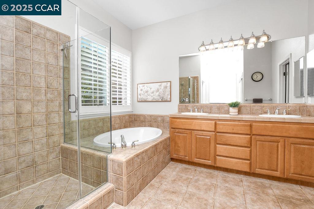 Detail Gallery Image 18 of 40 For 2560 Risebridge Ct, Brentwood,  CA 94513 - 4 Beds | 3 Baths
