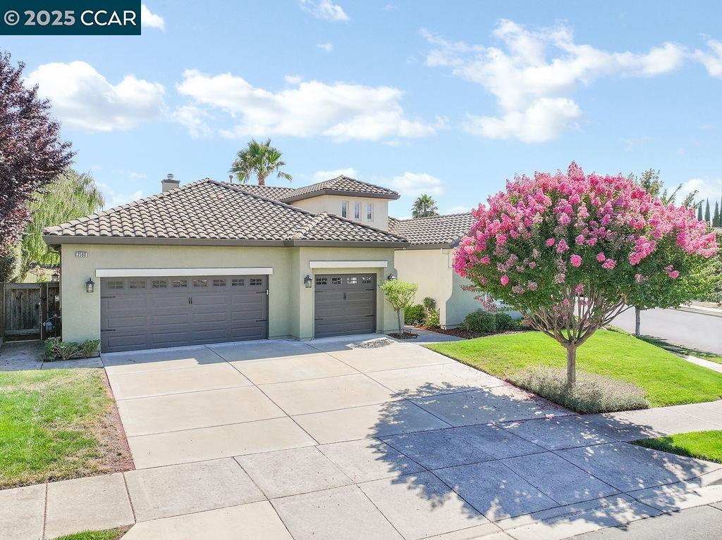 Detail Gallery Image 4 of 40 For 2560 Risebridge Ct, Brentwood,  CA 94513 - 4 Beds | 3 Baths